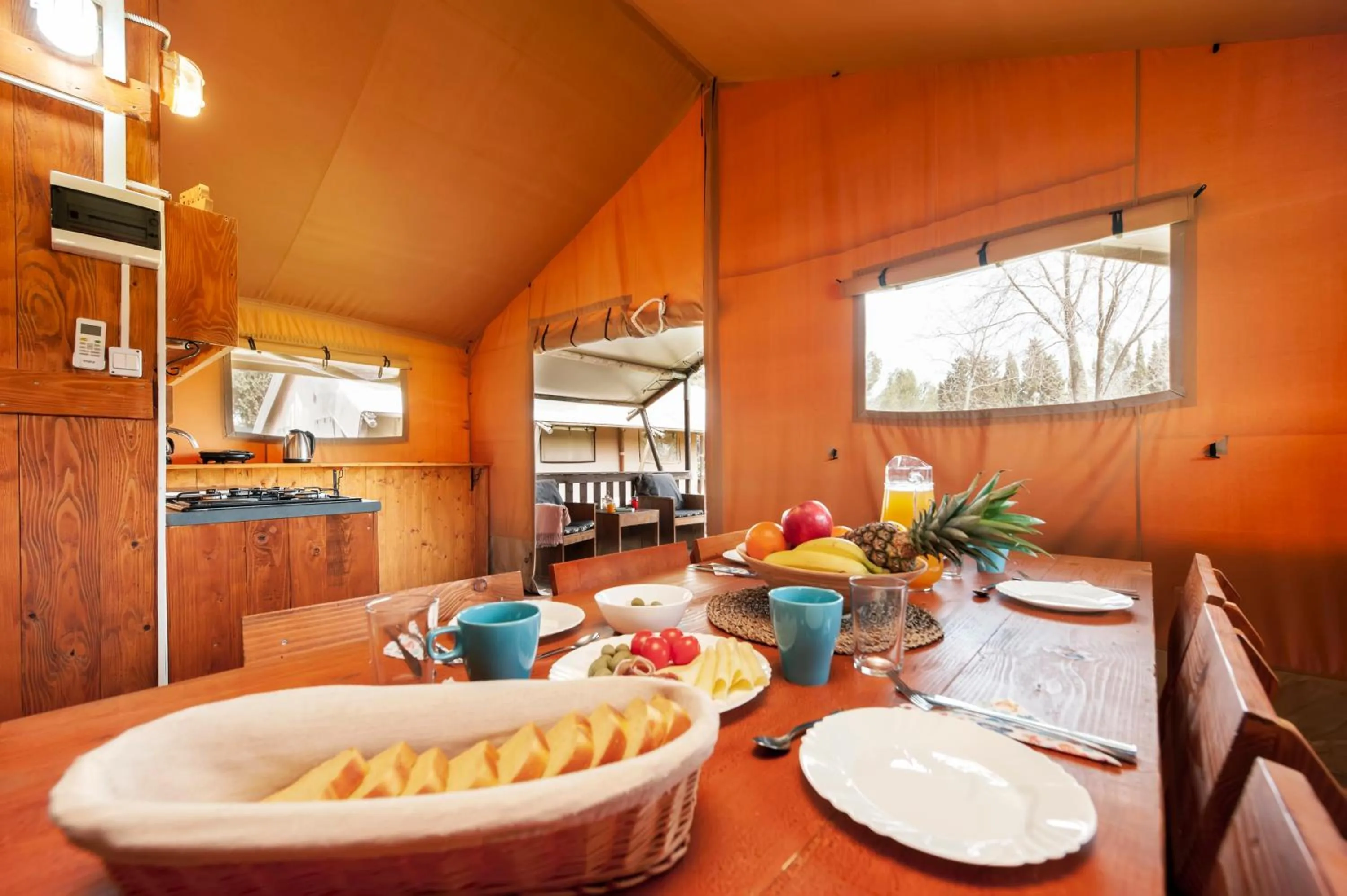 Restaurant/places to eat in Glamping and Mobile Homes Lavanda - Holiday Centre Bi VIllage