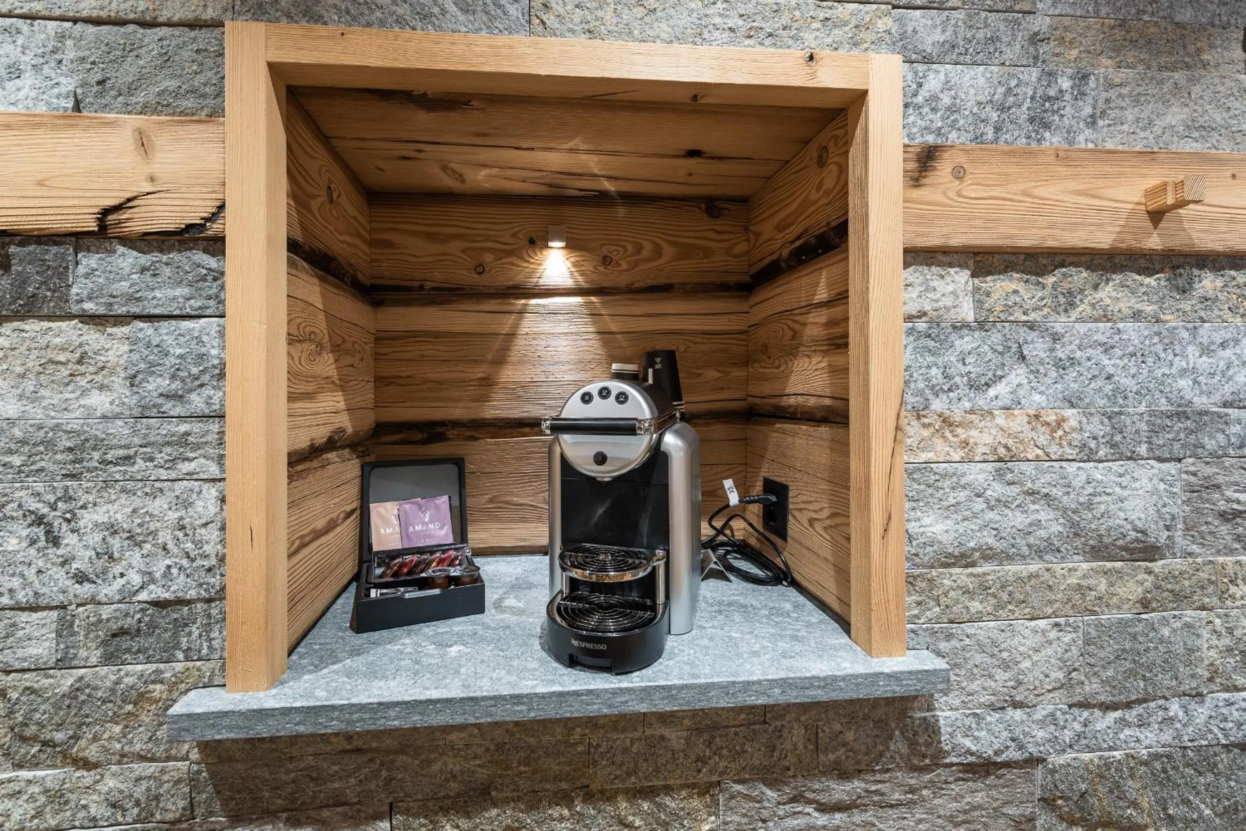Coffee/tea facilities in Hotel Crusch Alba Zernez