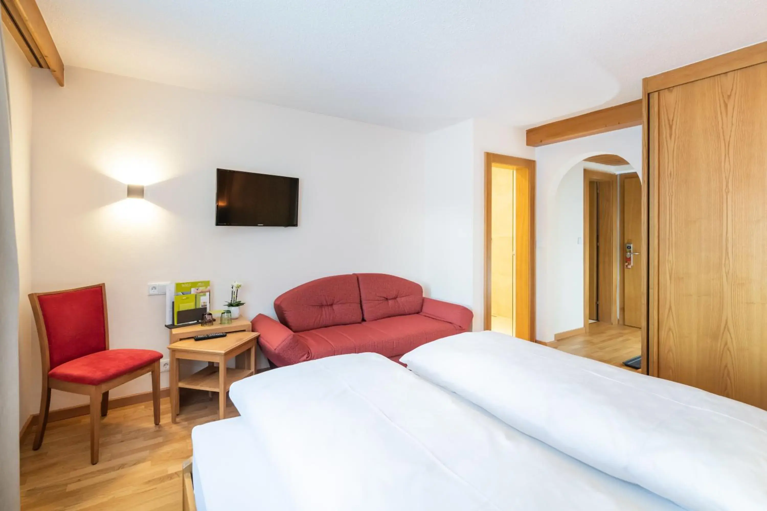 Double Room in Hotel Walserberg Double Room in Hotel Walserberg