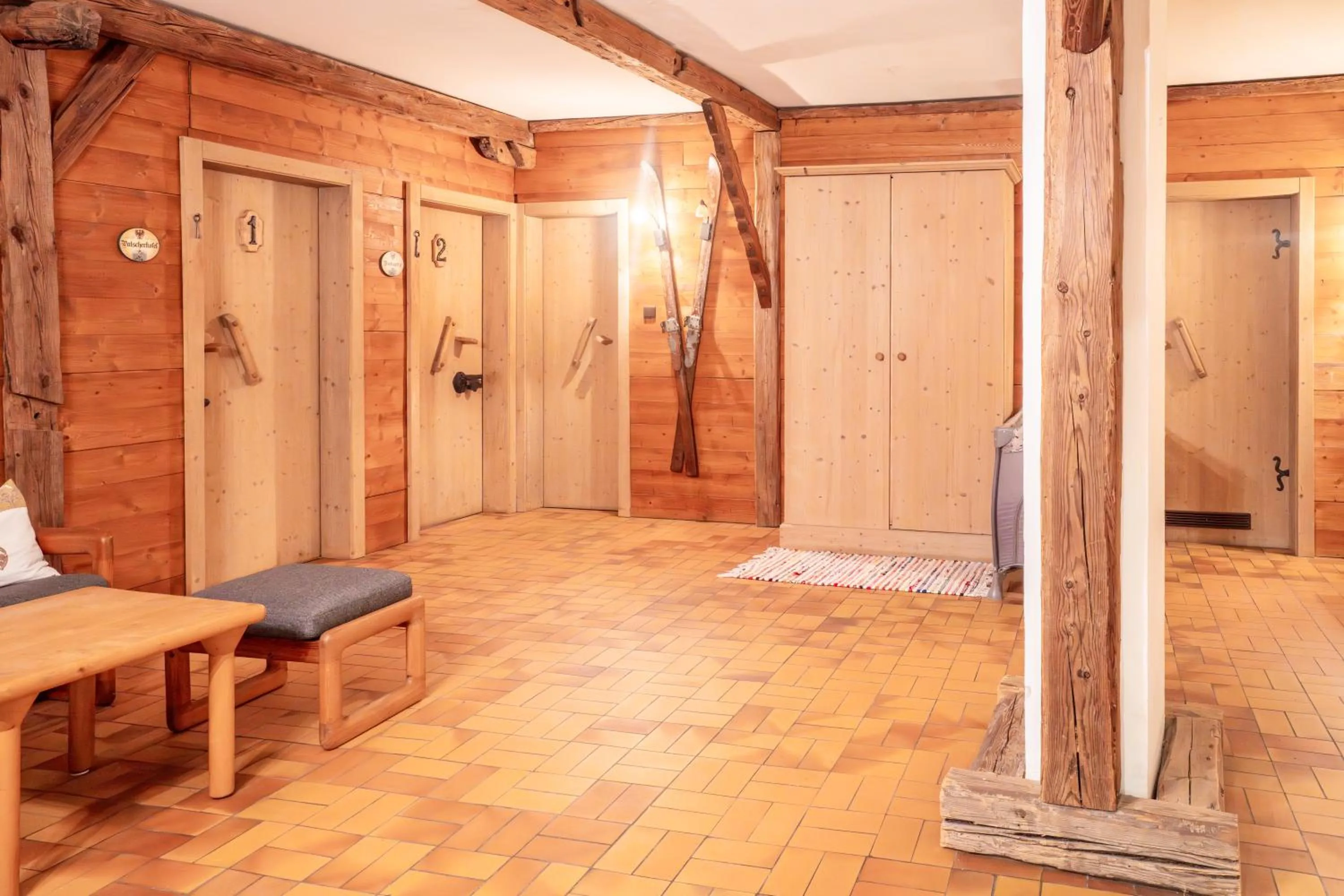 Game Room in Stauders Zimmer und Ferienwohnungen