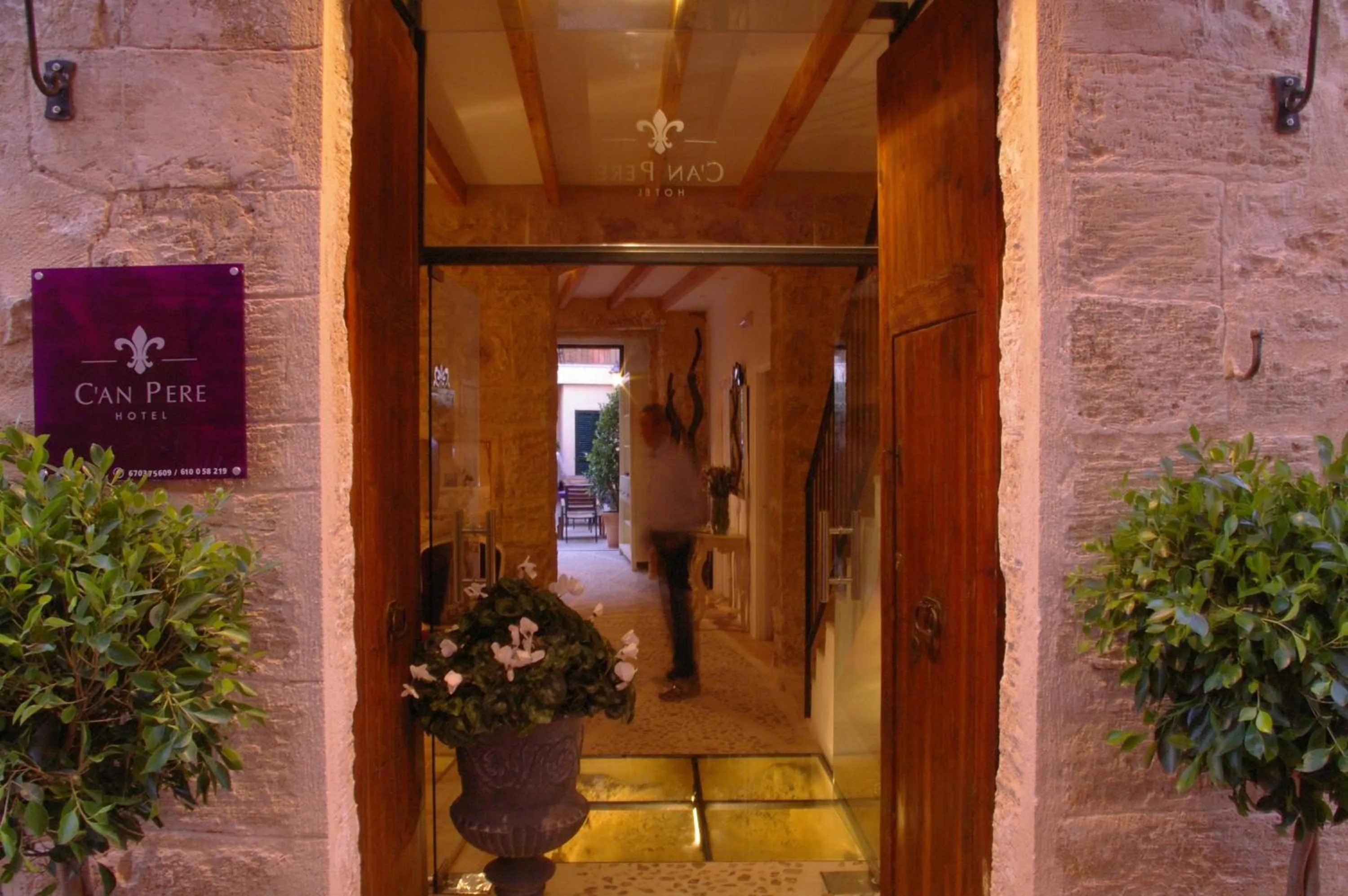 Facade/entrance in Ca´n Pere