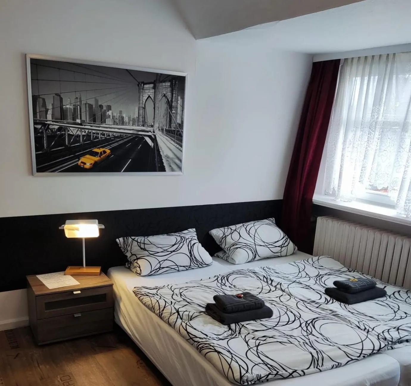 Bed in Pension Zum Burggrafen