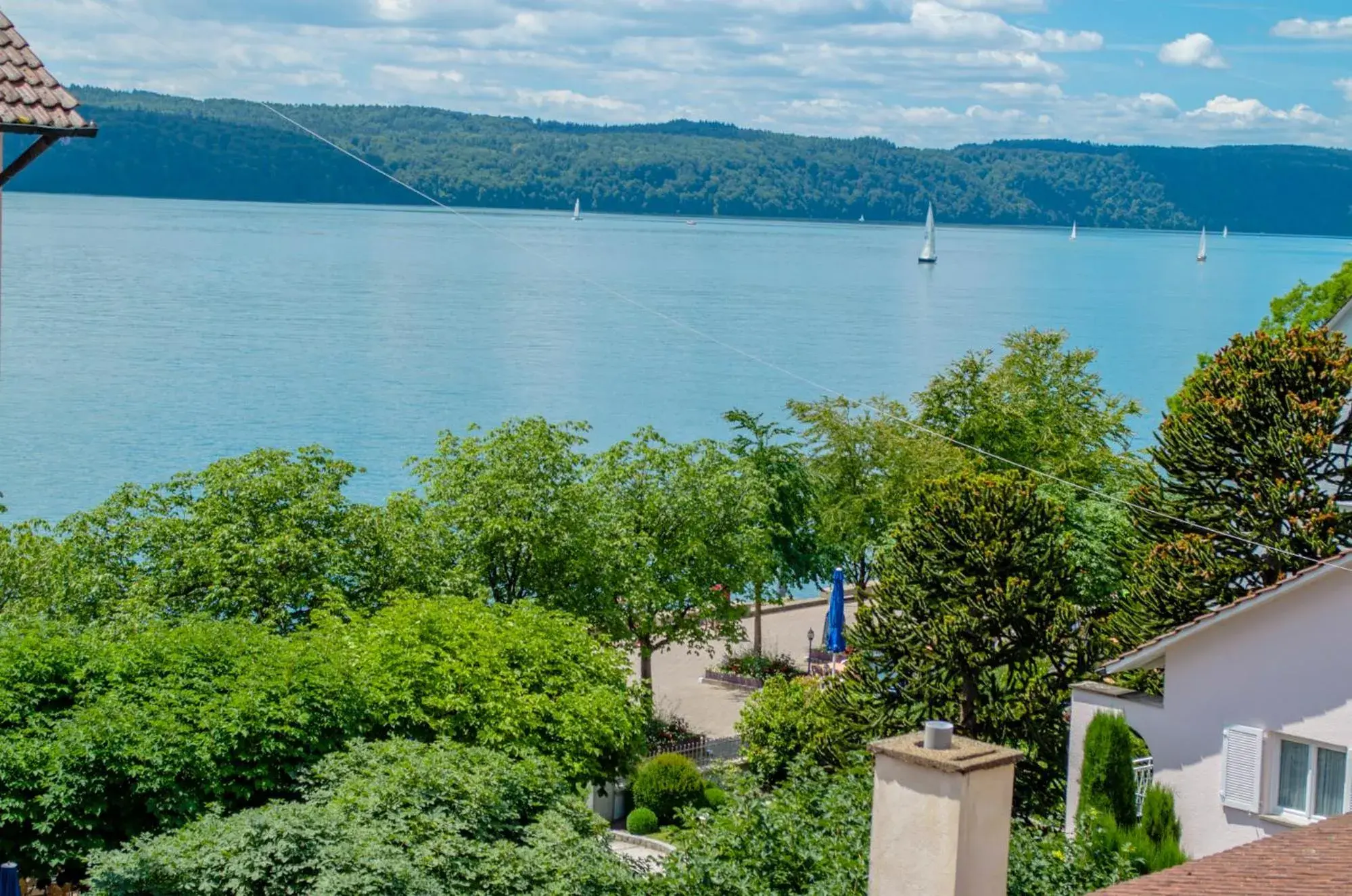 Double Room with Balcony and Lake View in Hotel Capri Double Room with Balcony and Lake View in Hotel Capri