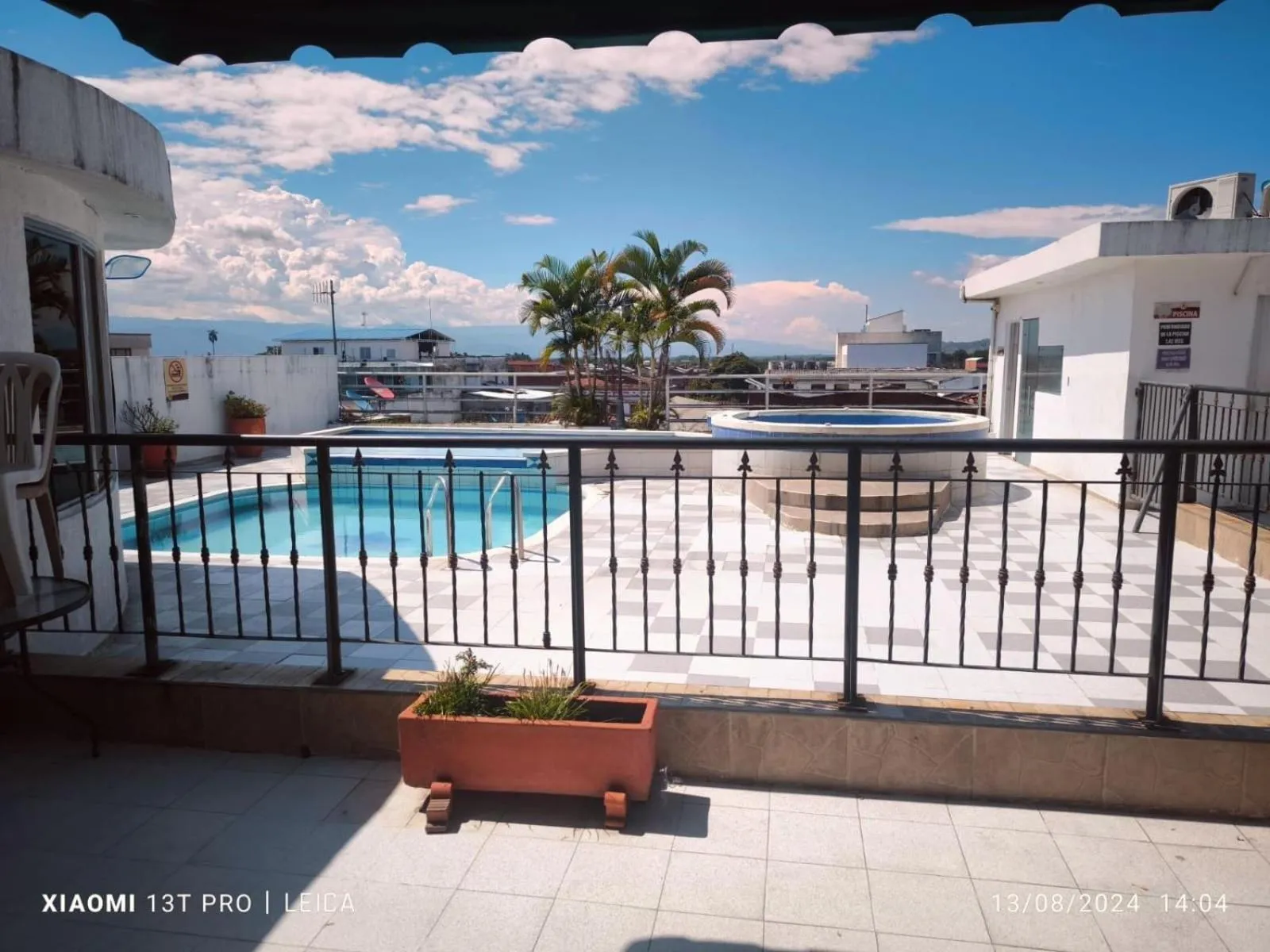 Swimming pool in Hotel Cafe Plaza