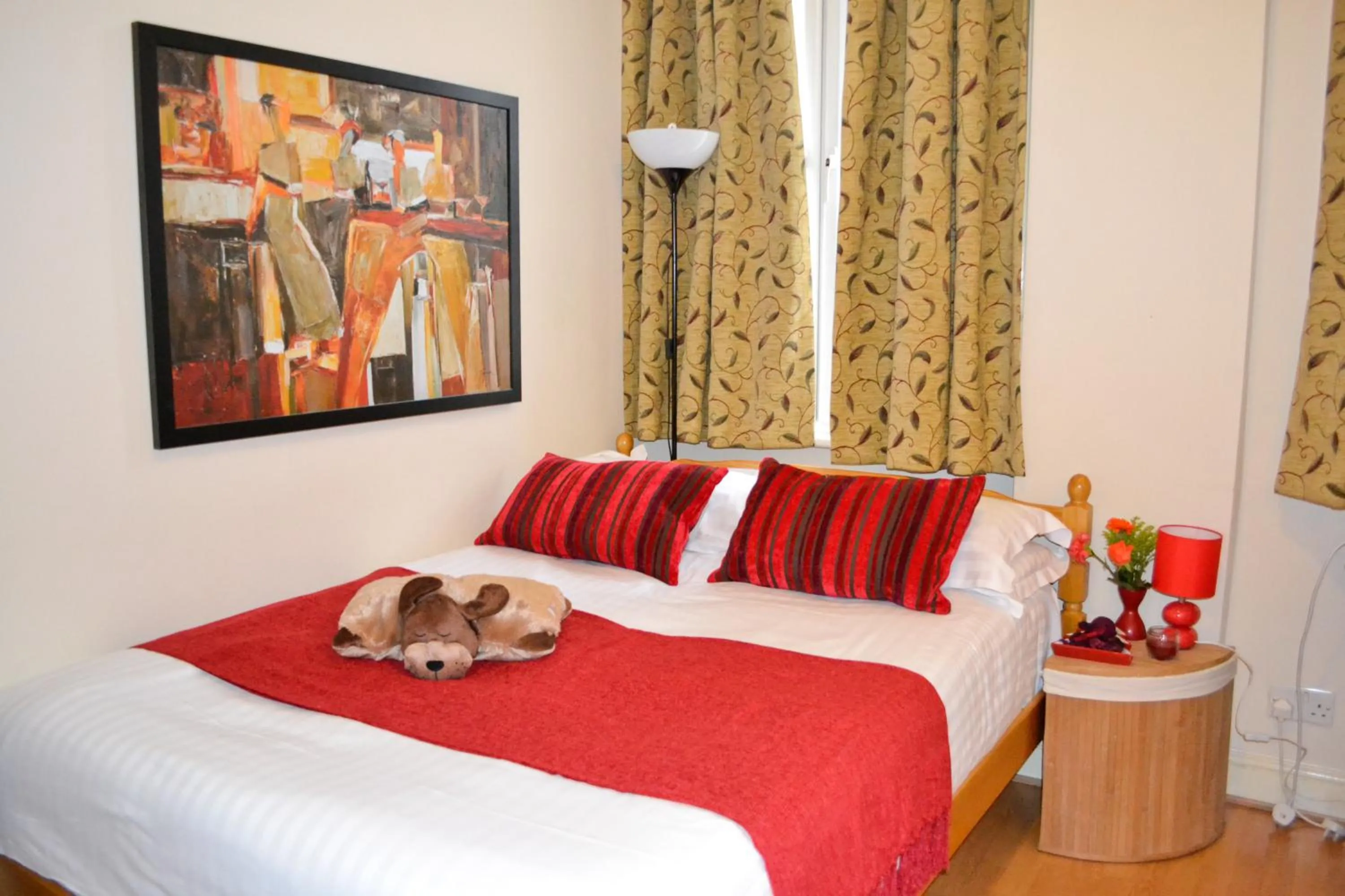 Bed in City London Hotel