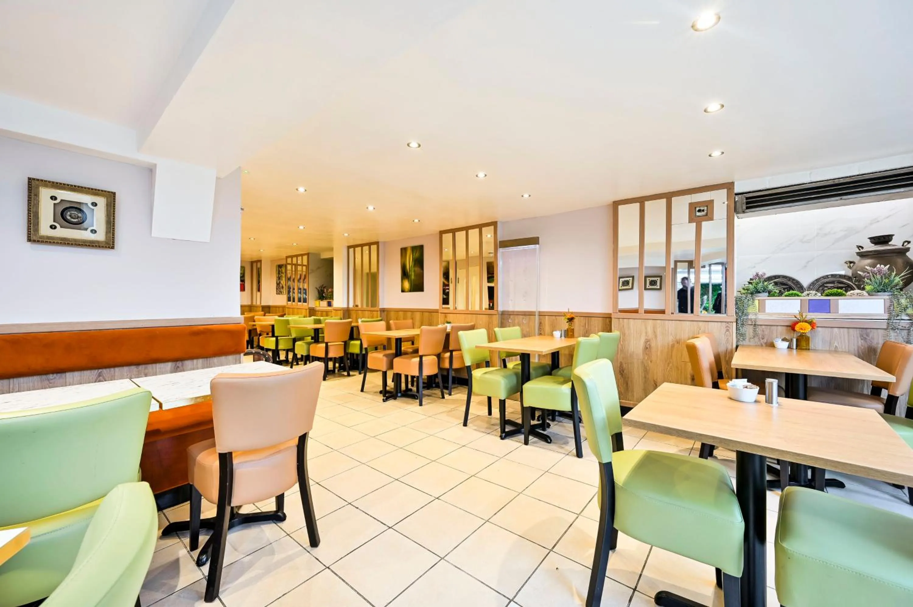 Continental breakfast in City London Hotel