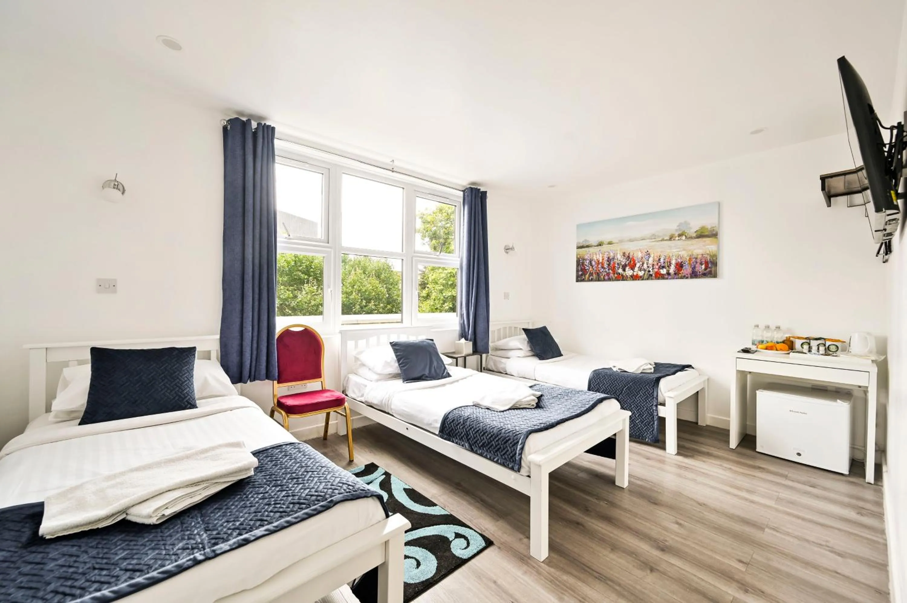 Bed in City London Hotel