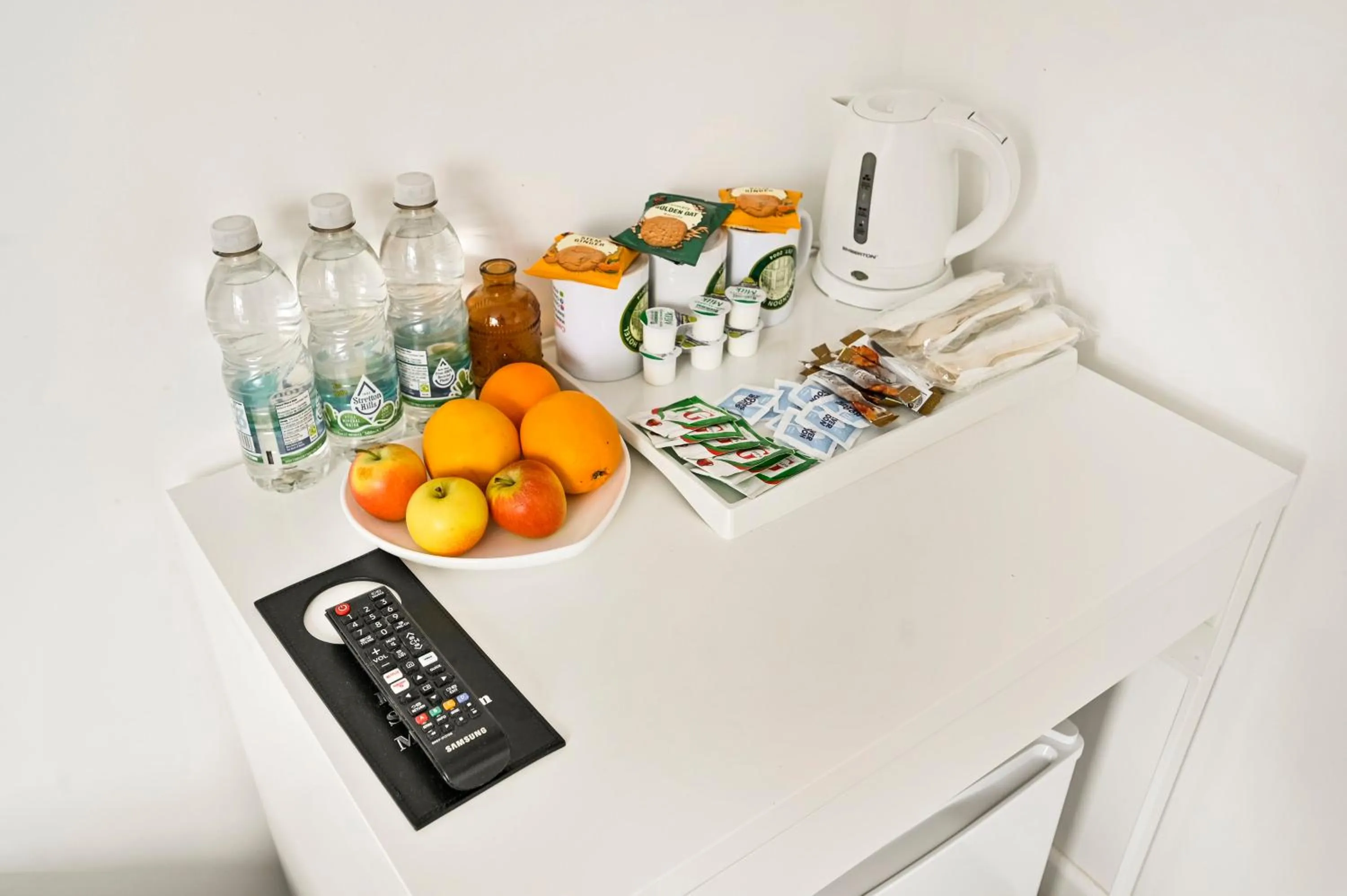 Coffee/tea facilities in City London Hotel