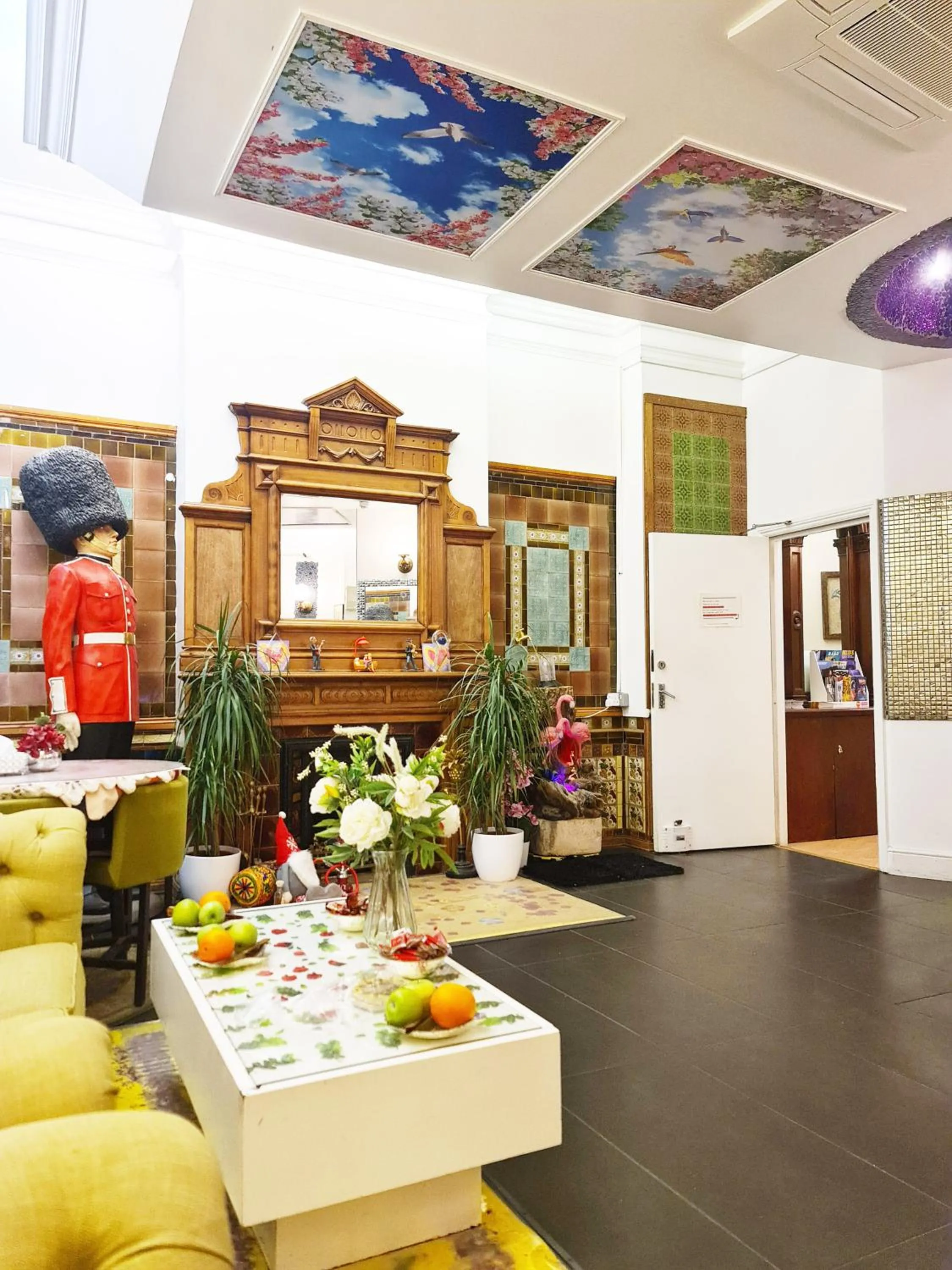 Lobby or reception in City London Hotel