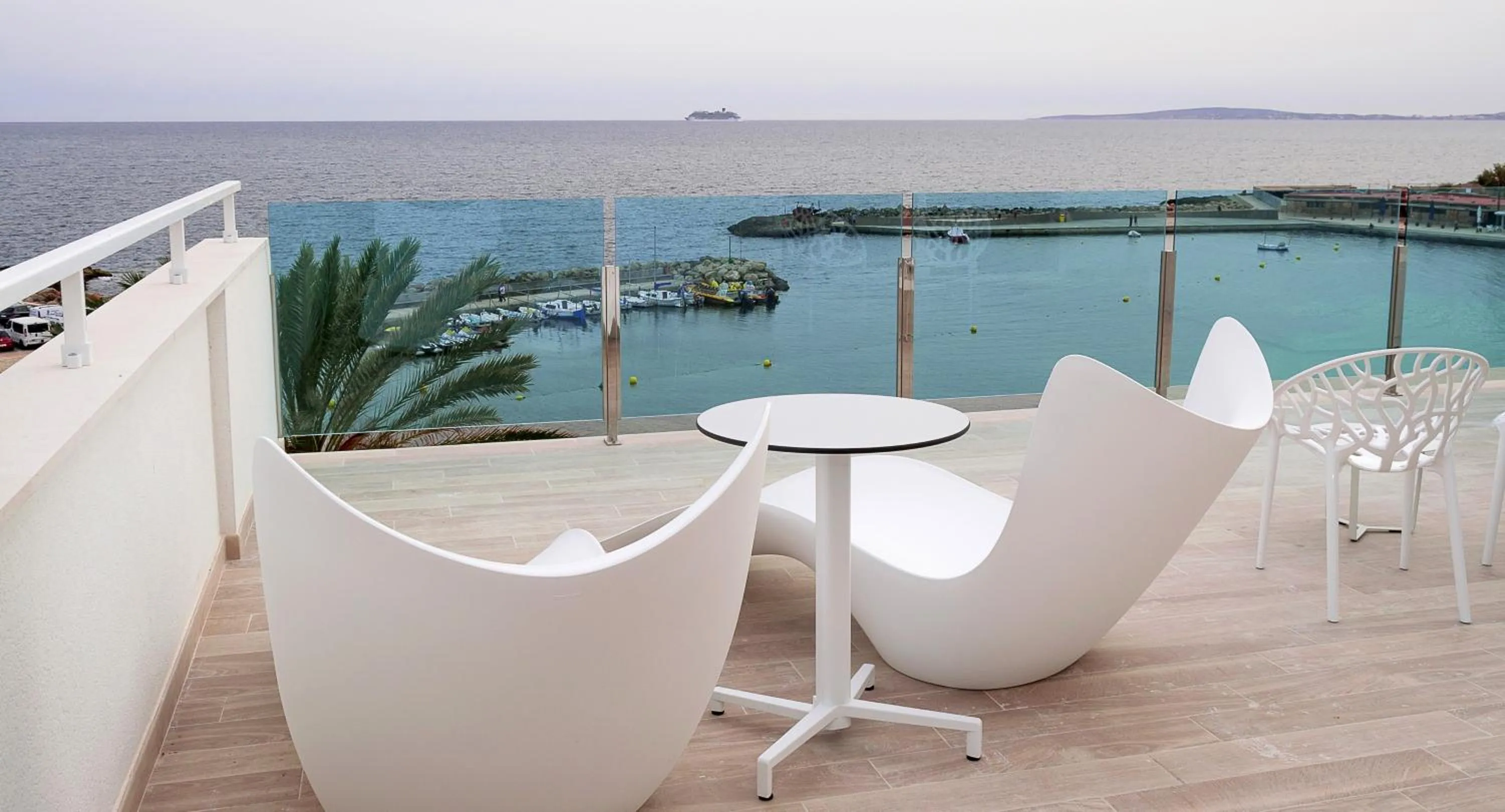 Balcony/Terrace in BQ Aguamarina Boutique Hotel