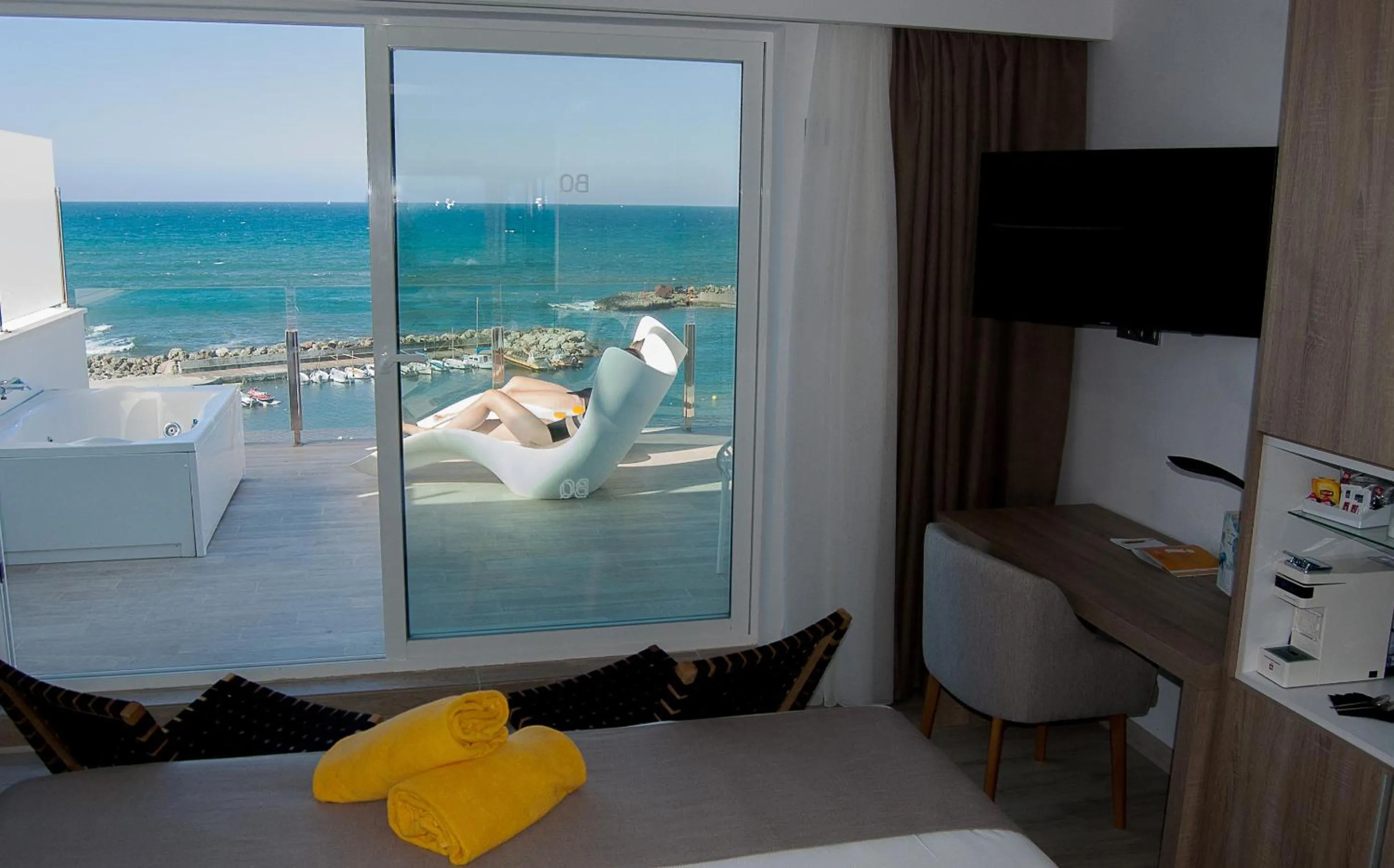 Bedroom, Bed in BQ Aguamarina Boutique Hotel