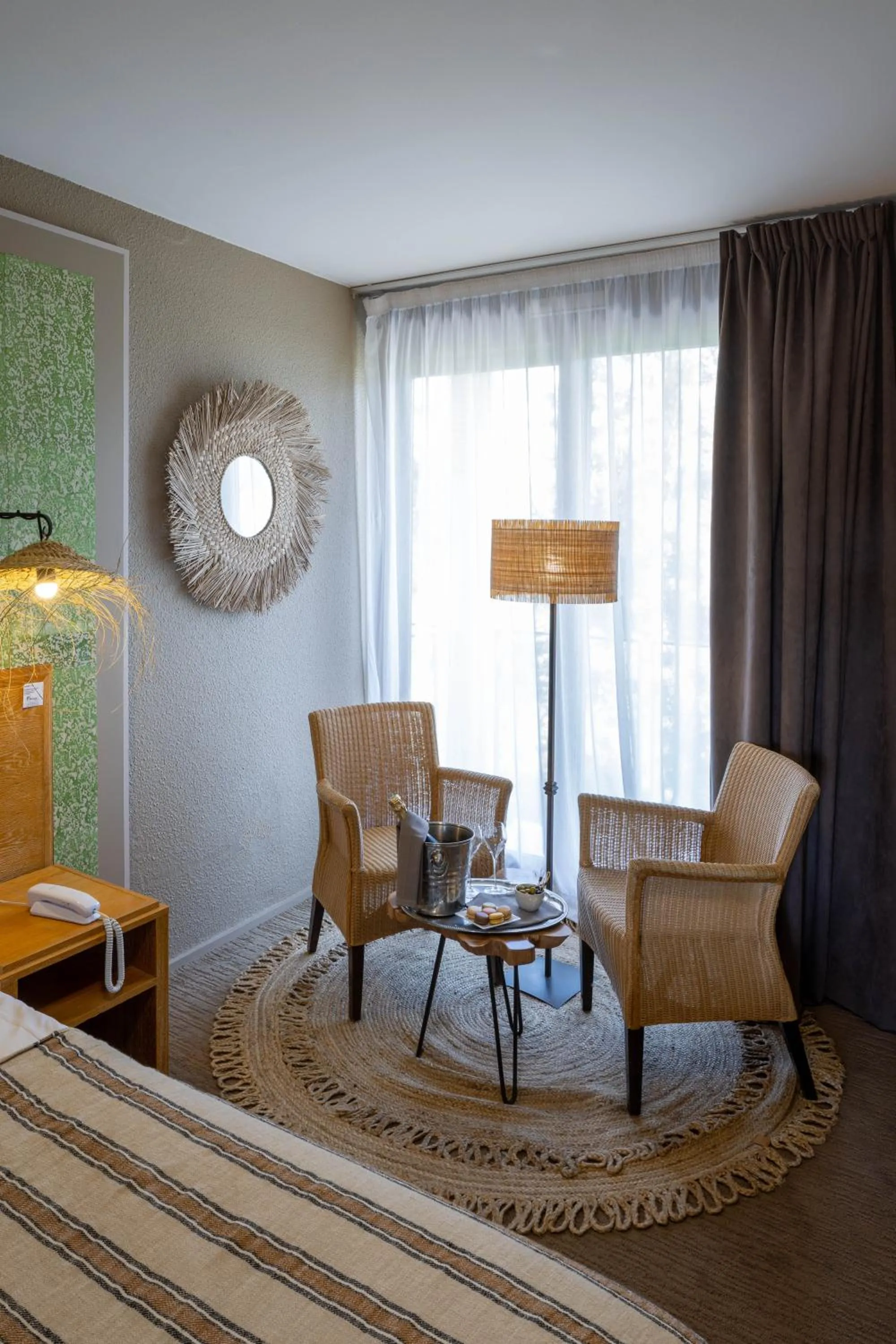 Living room in Garrigae Manoir de Beauvoir Poitiers Sud - Hotel & Spa