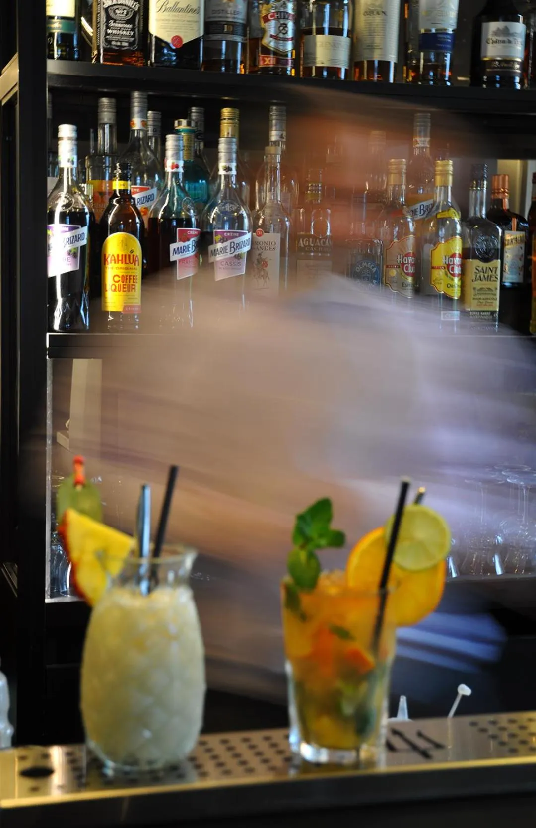 Lounge or bar in Garrigae Manoir de Beauvoir Poitiers Sud - Hotel & Spa