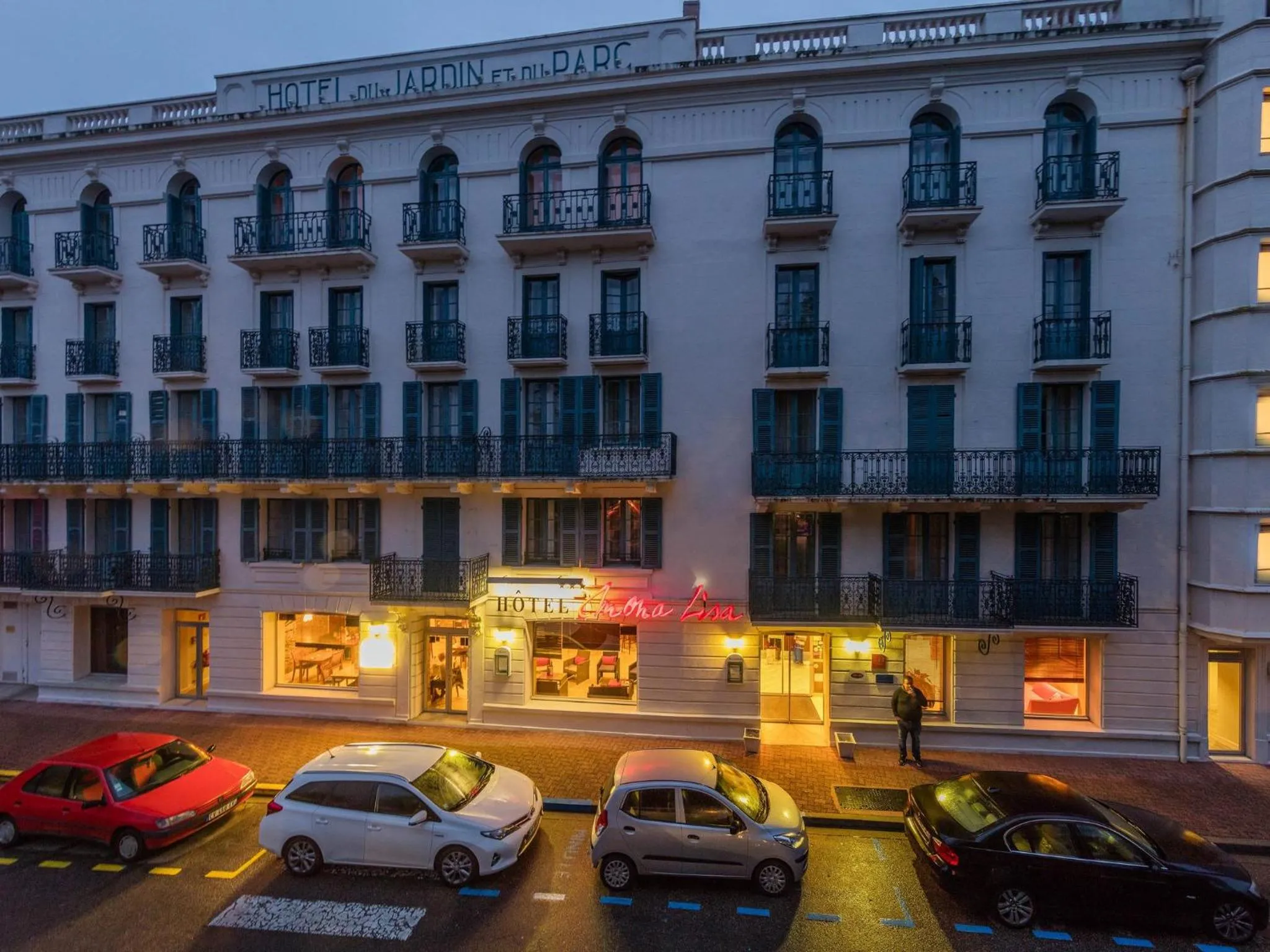 Property building in Noemys Neris Montlucon - hotel restaurant