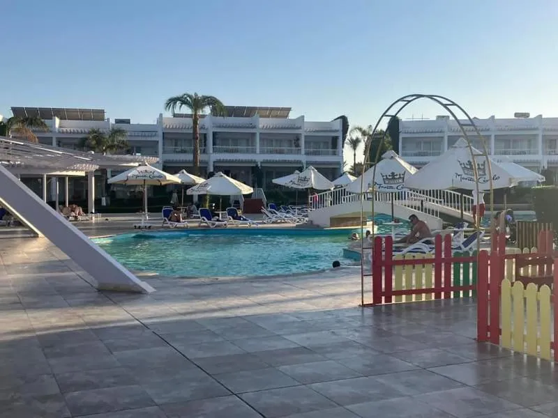 Swimming pool in Monte Carlo Sharm Resort & Spa