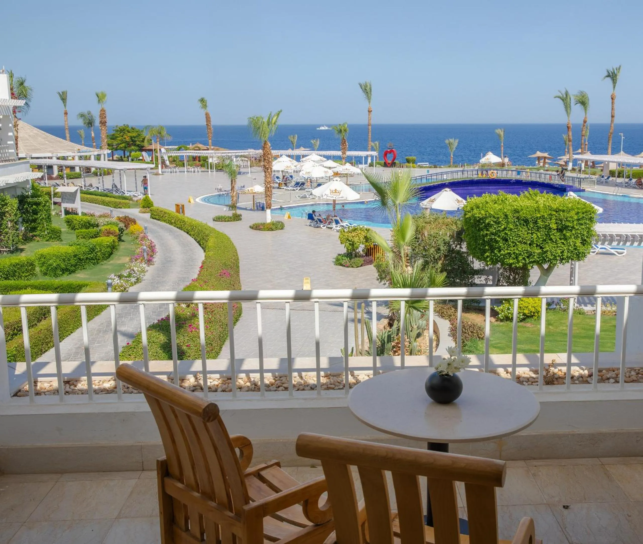 Swimming pool in Monte Carlo Sharm Resort & Spa