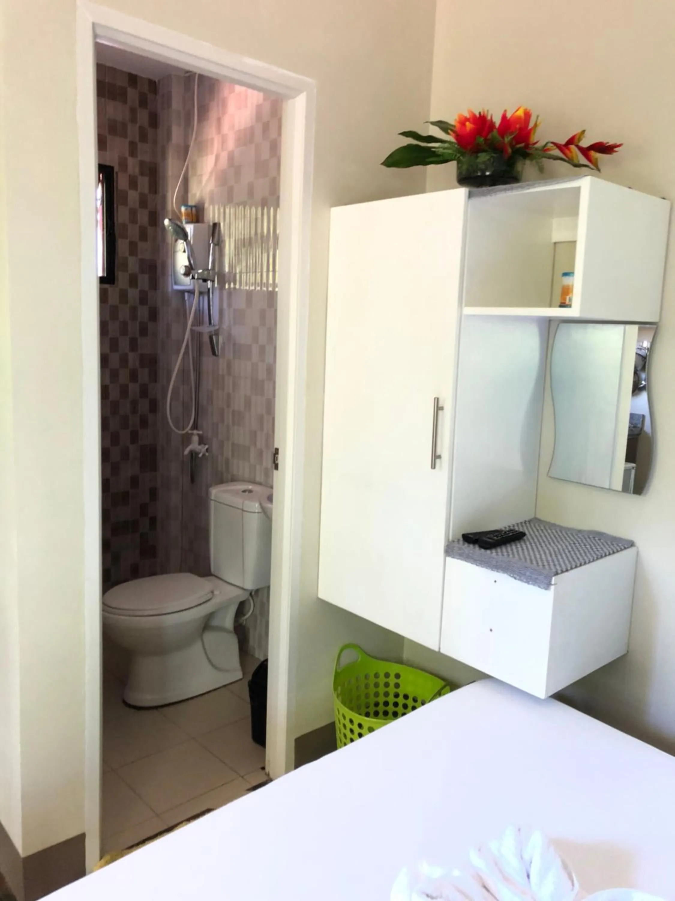 Bathroom in Chaniva-Joy Island View Appartments