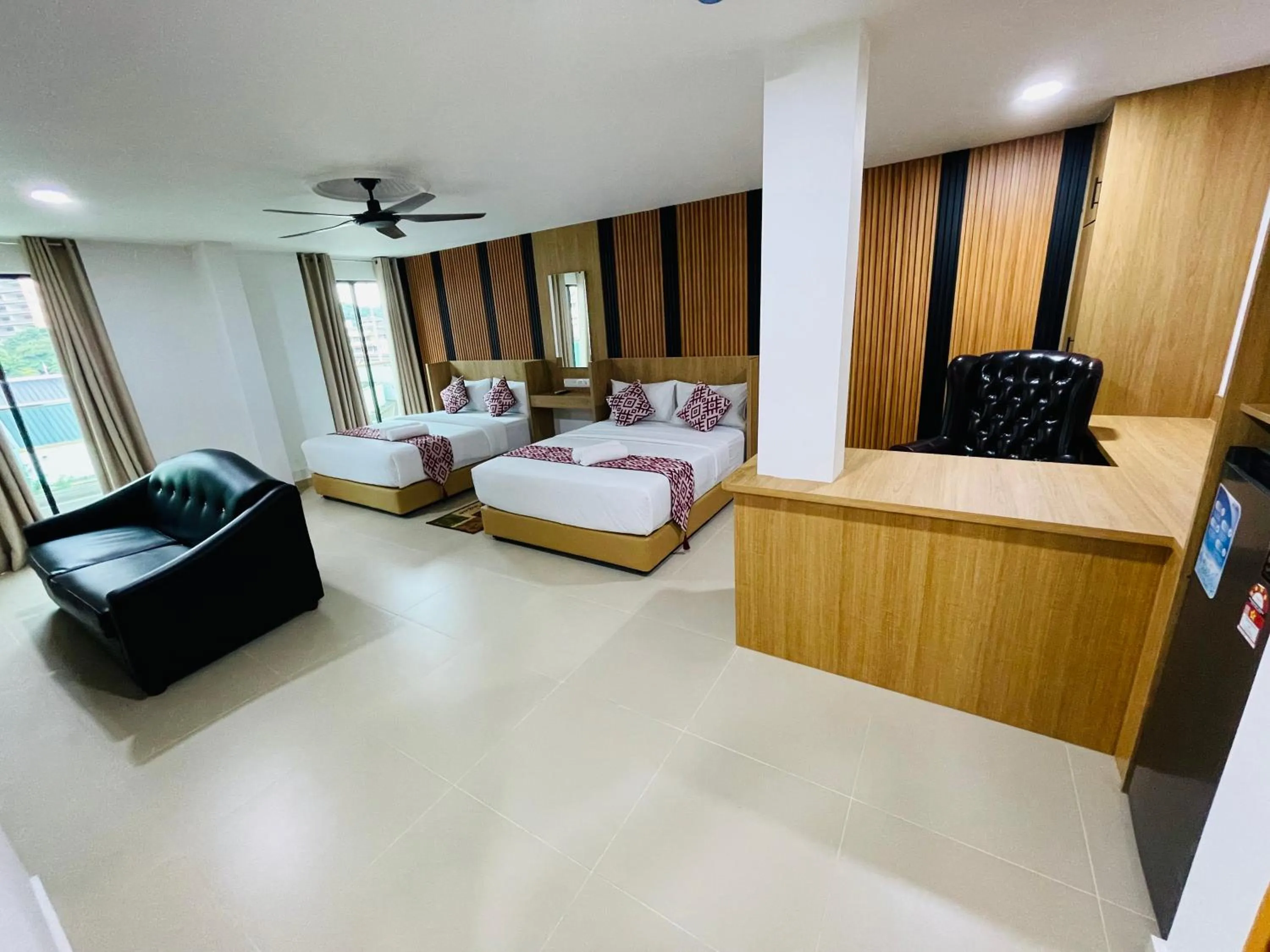 Bed in Cozy Hotel@ KL Sentral