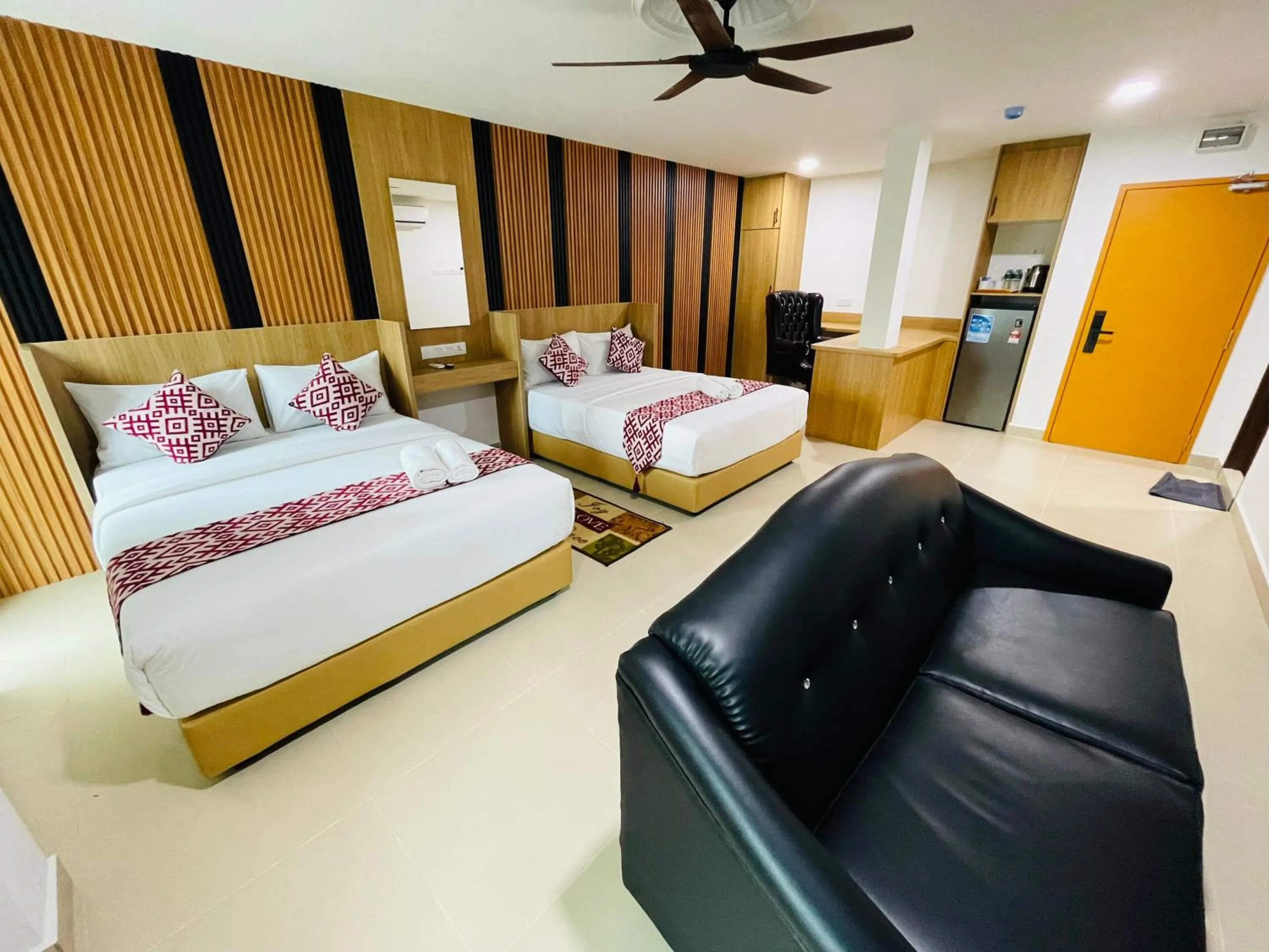 Bed in Cozy Hotel@ KL Sentral