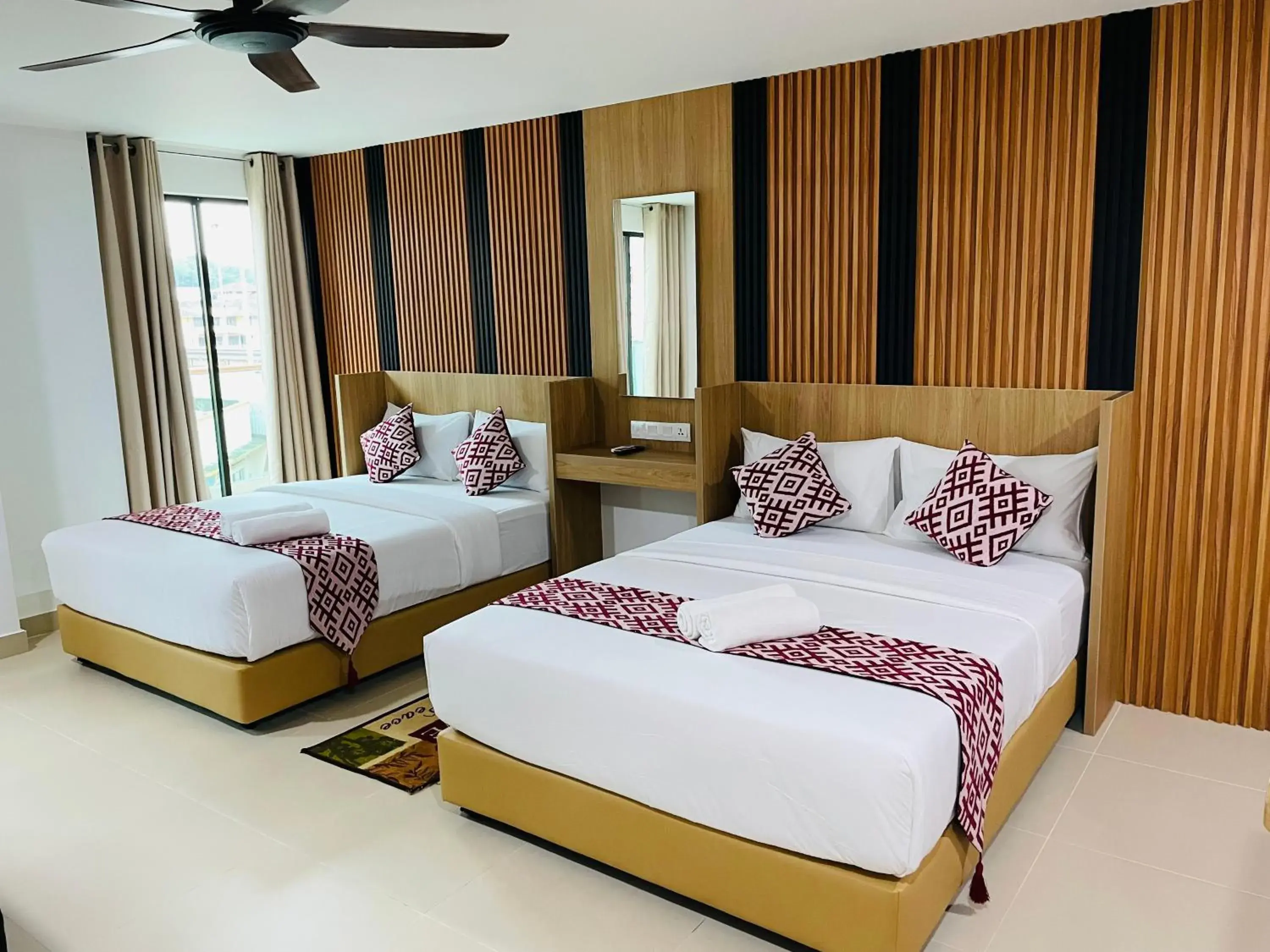 Family Room with Balcony in Cozy Hotel@ KL Sentral Family Room with Balcony in Cozy Hotel@ KL Sentral