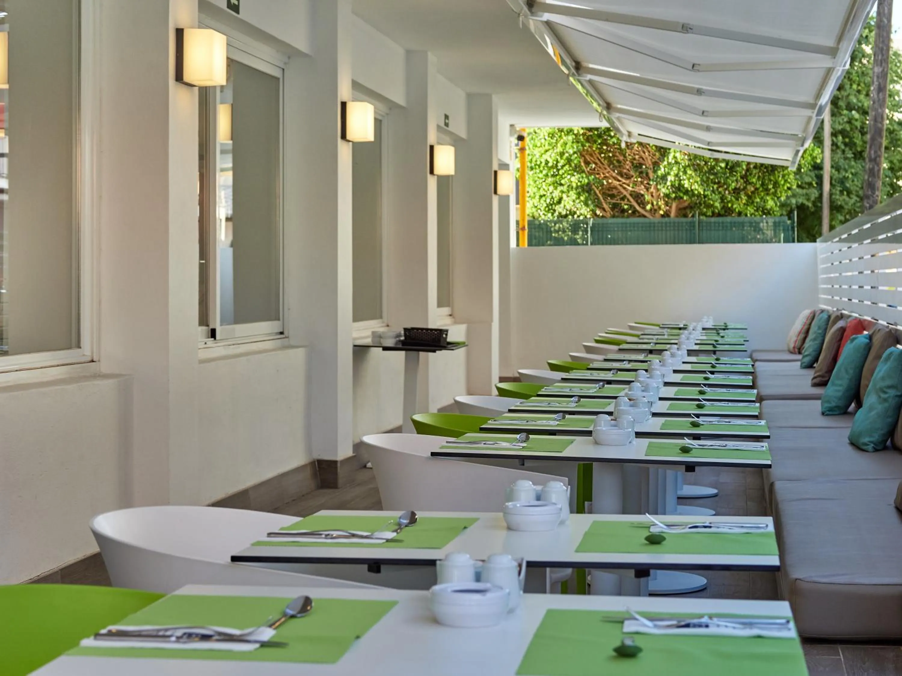 Patio in BQ Carmen Playa- Adults Only