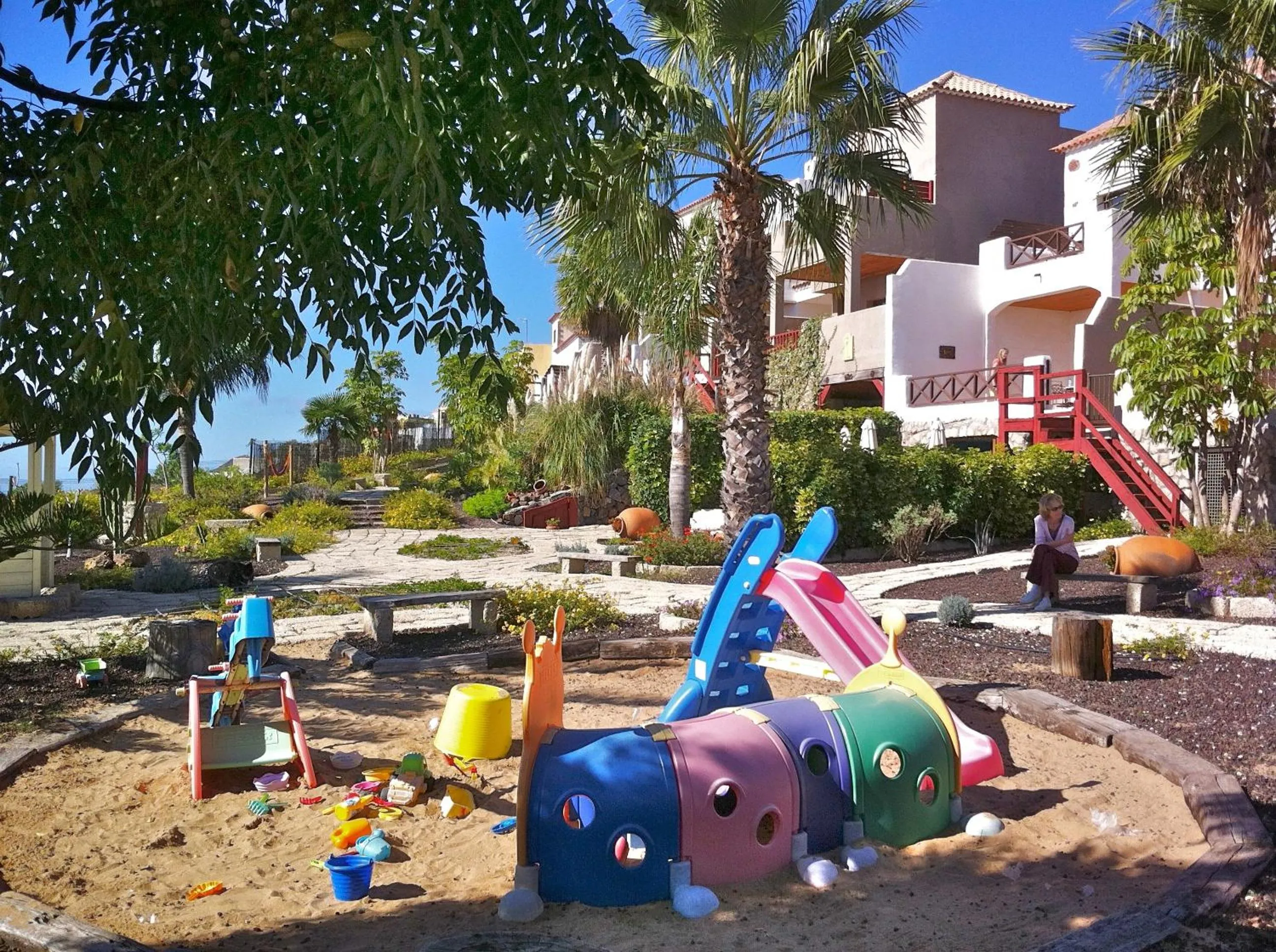 Children play ground in Eco Finca Vista Bonita