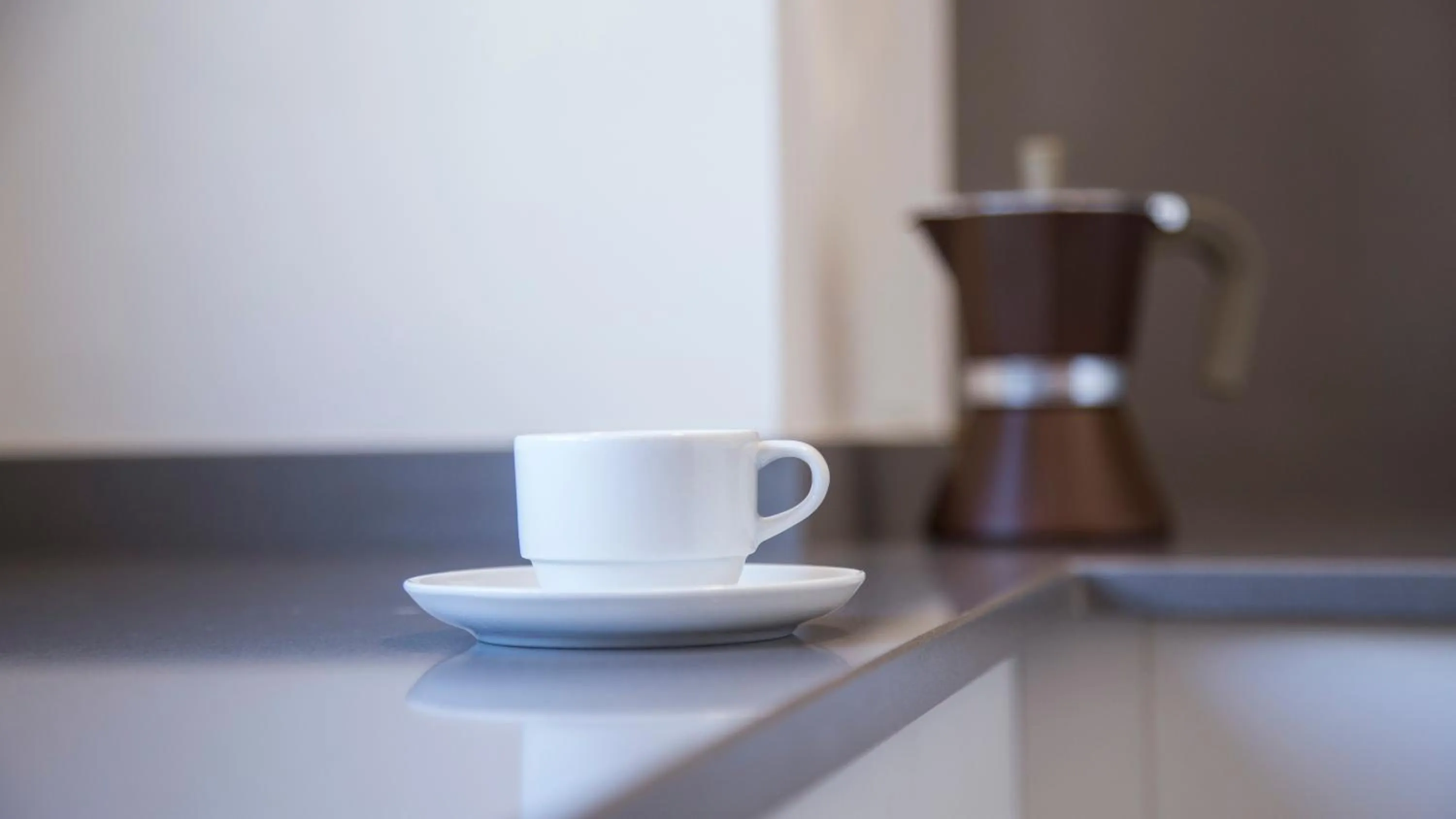 Coffee/tea facilities in Apartaments Ponent