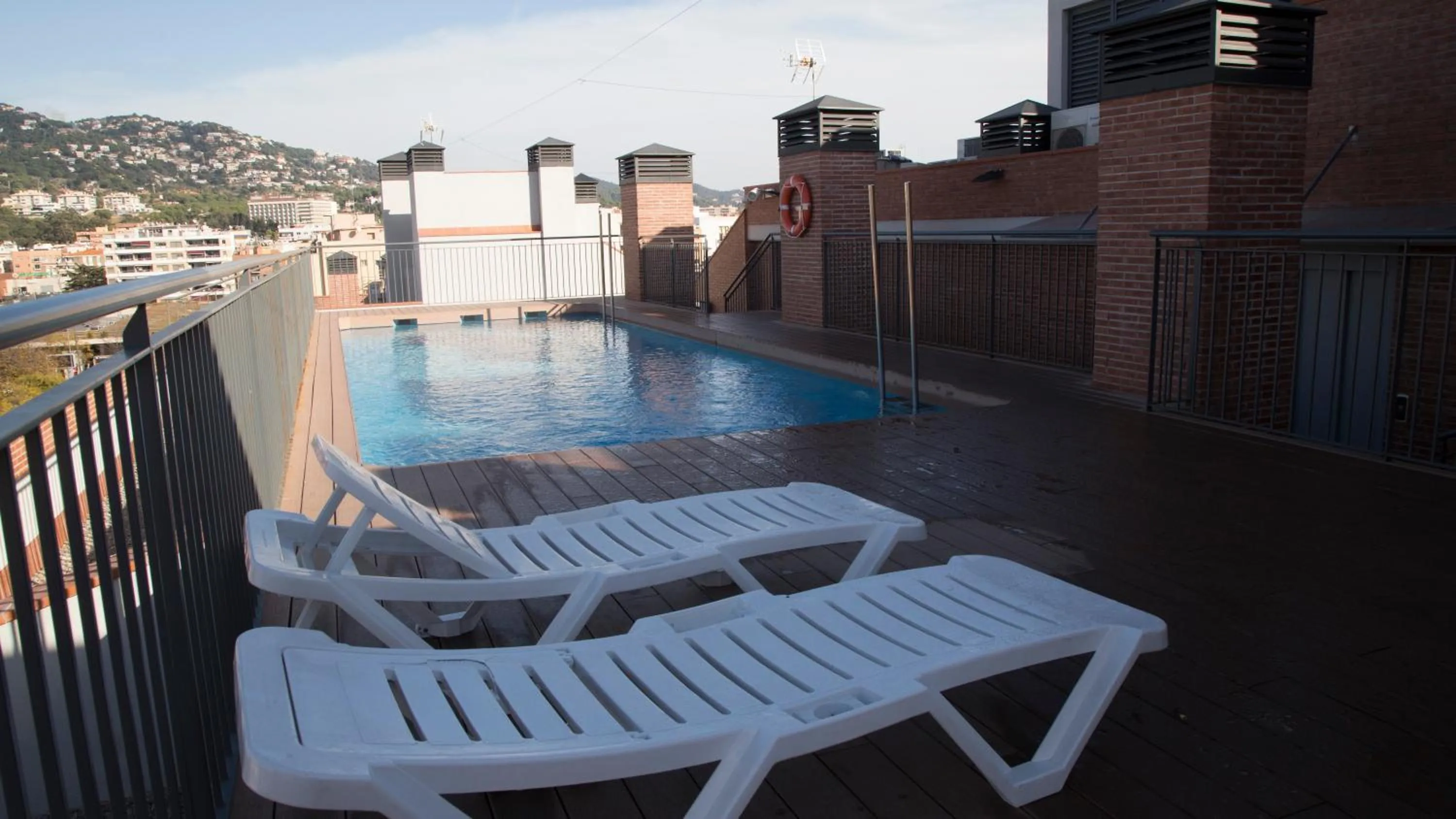 Swimming pool in Apartaments Ponent