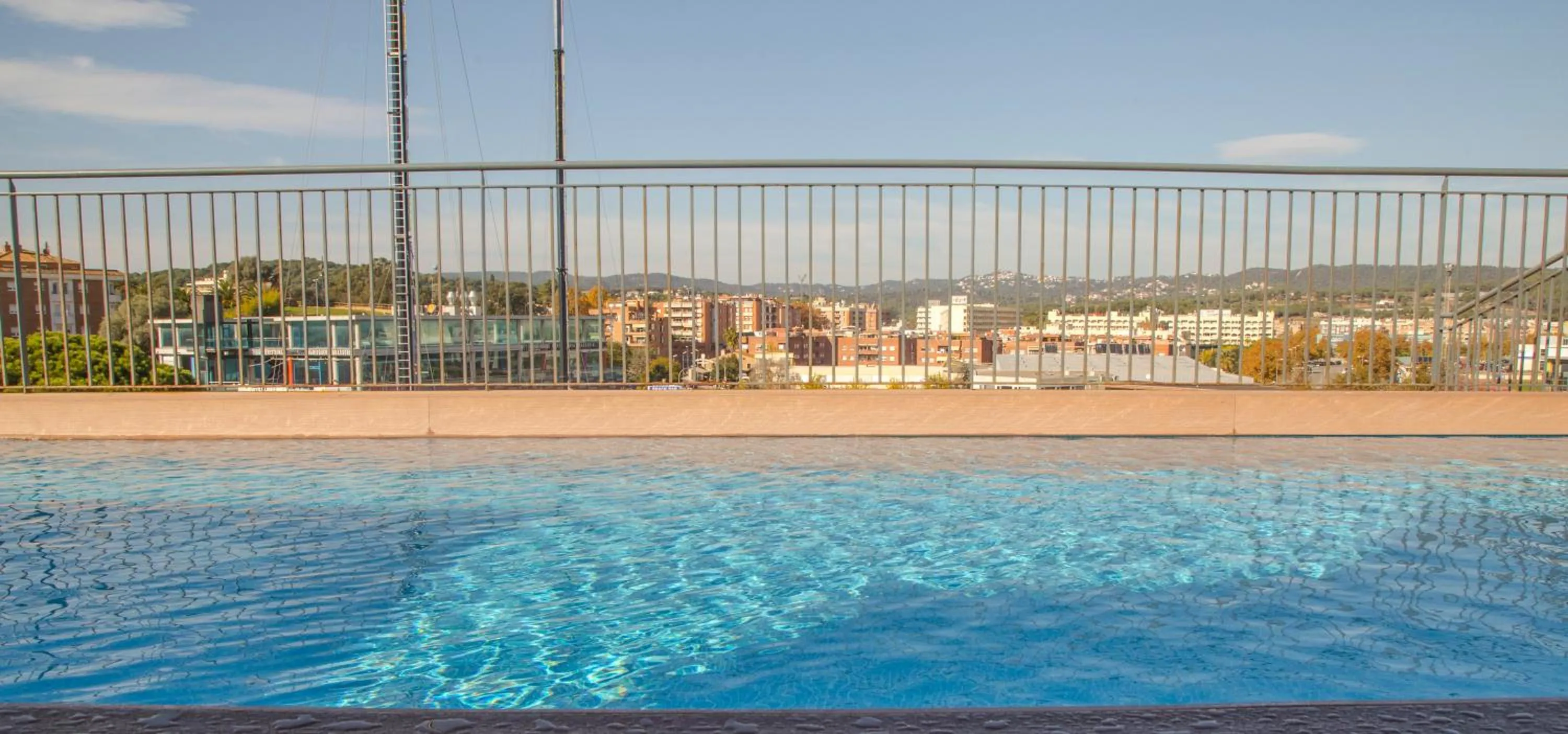 Property building in Apartaments Ponent