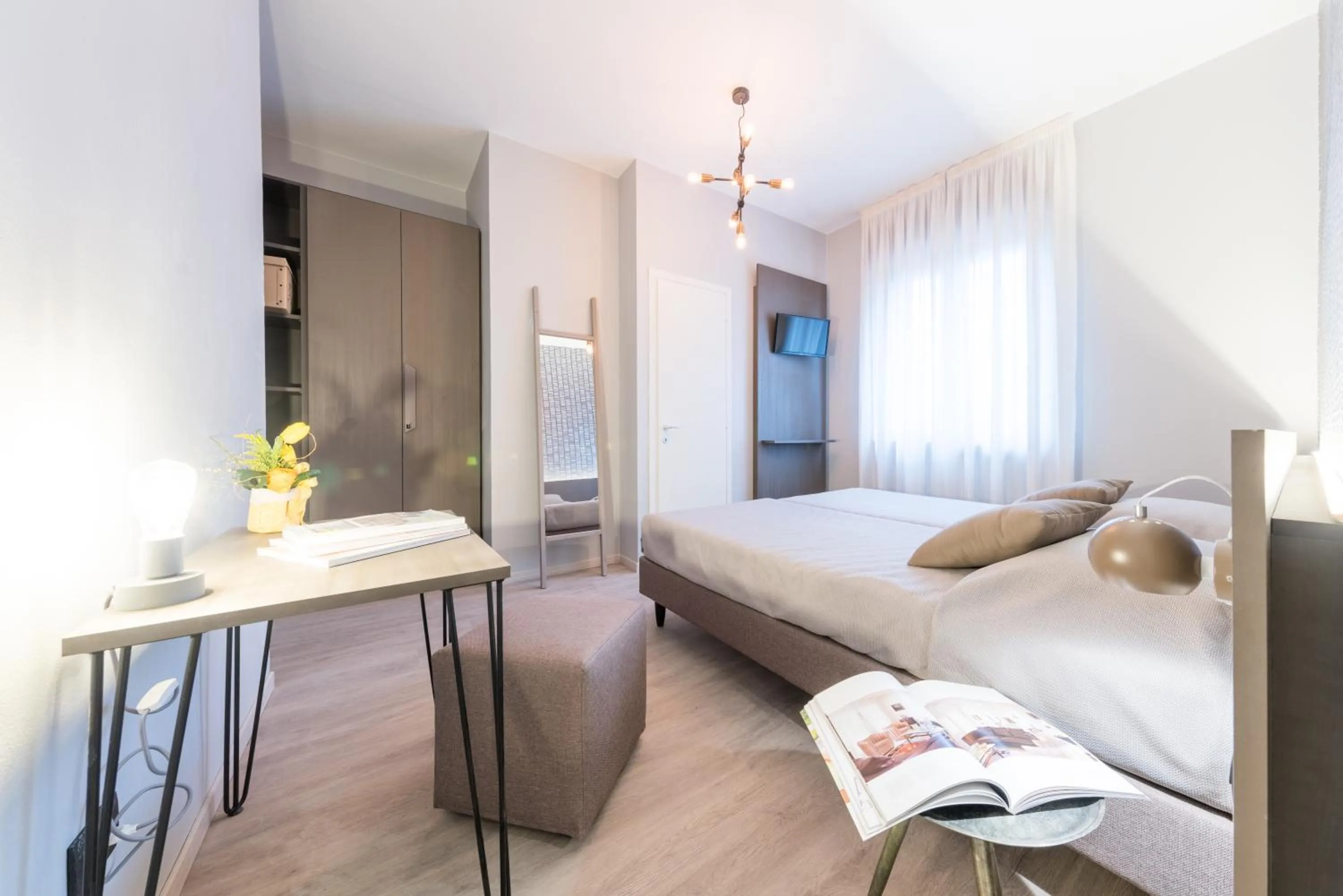 Photo of the whole room, Bed in Hotel La Diga Altomincio