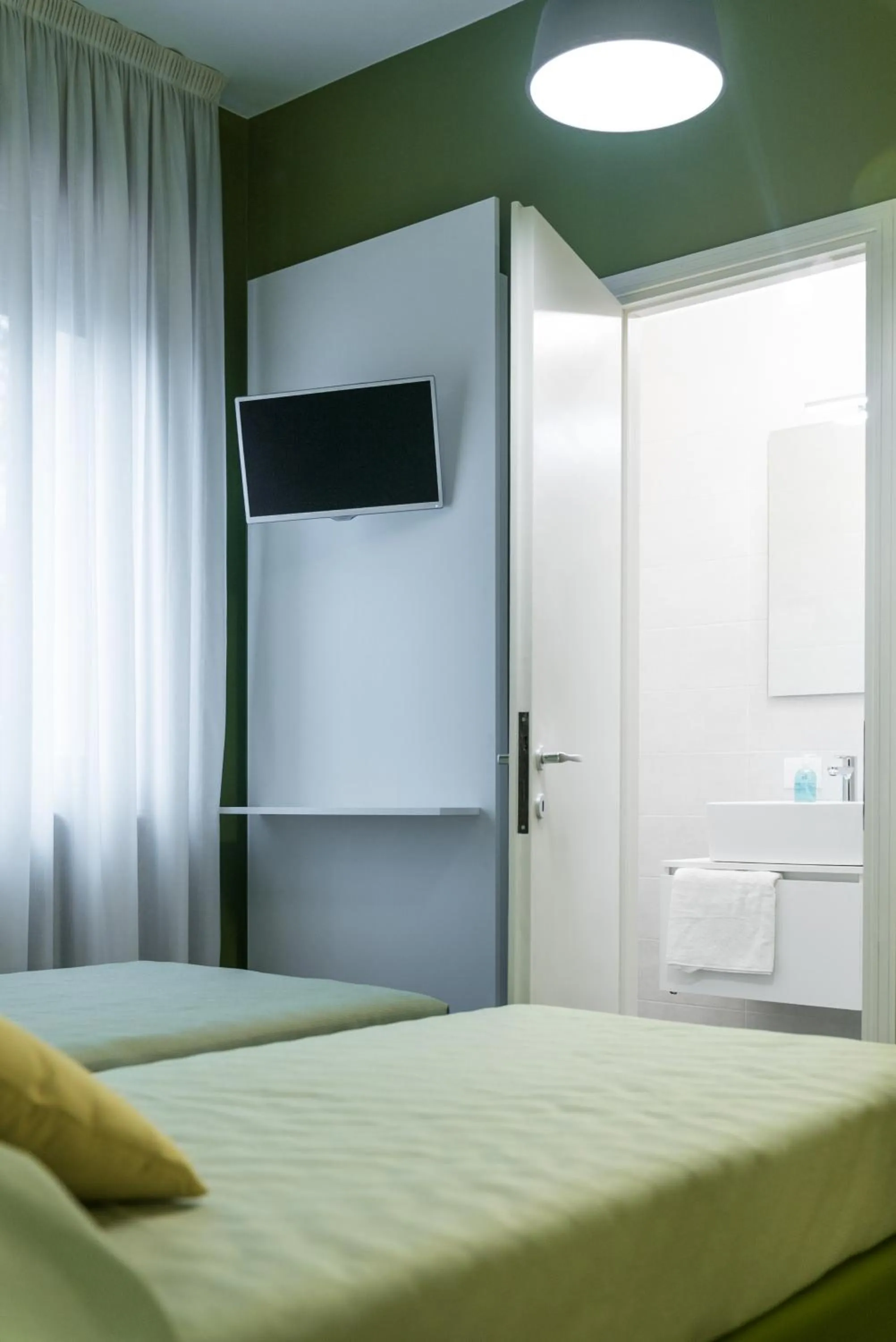 Decorative detail, Bed in Hotel La Diga Altomincio