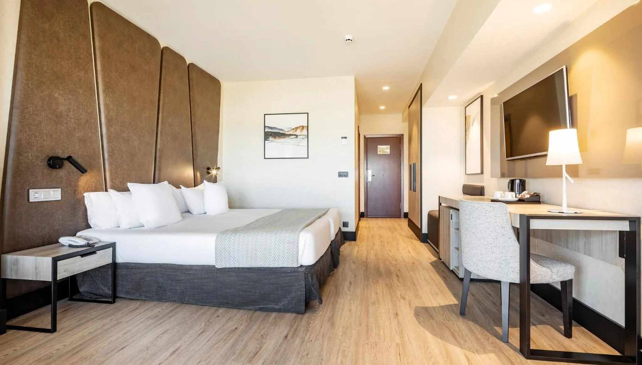 Bedroom, Bed in Ilunion Málaga