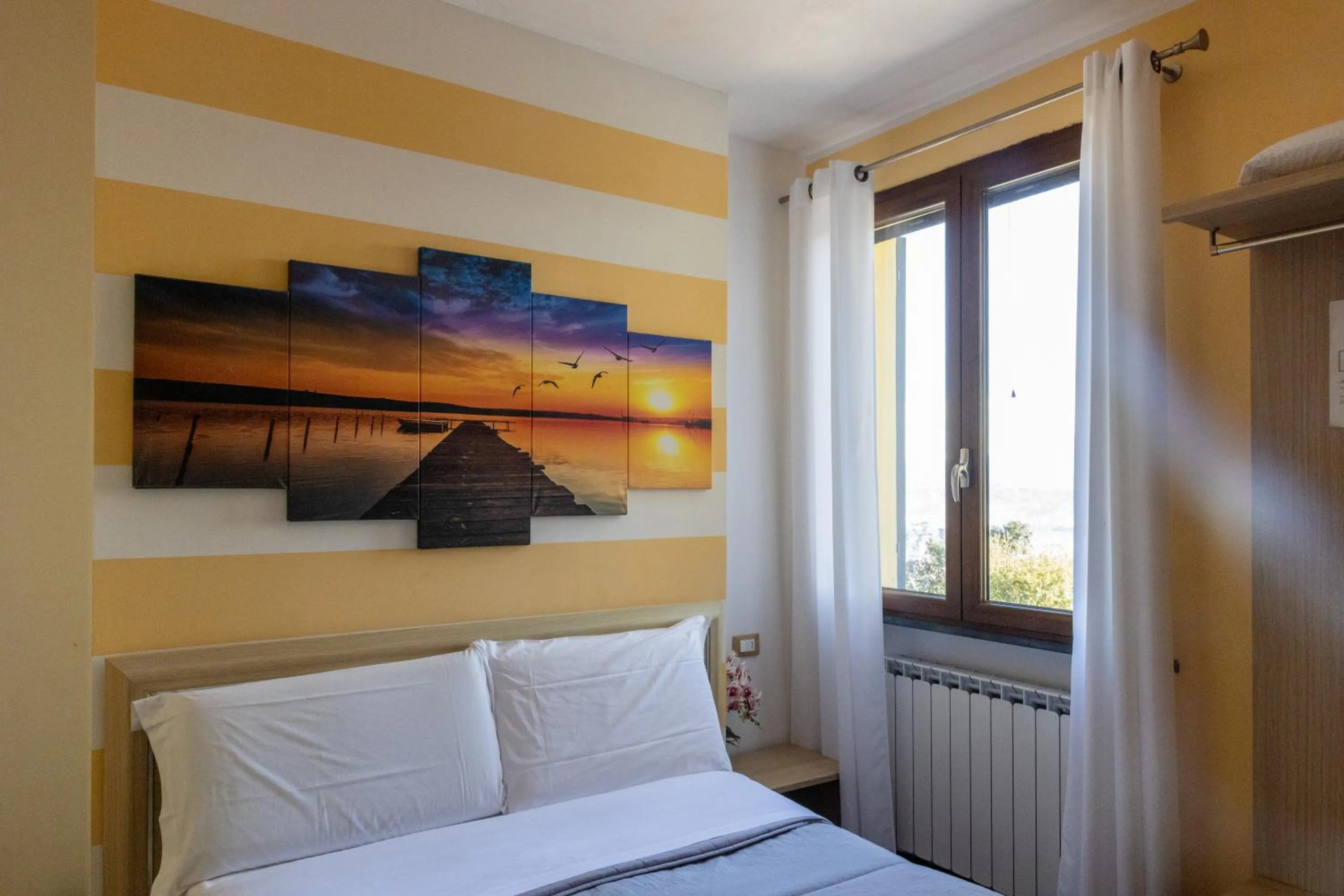 Bed in Agriturismo La Pietra 1 e La Pietra 2