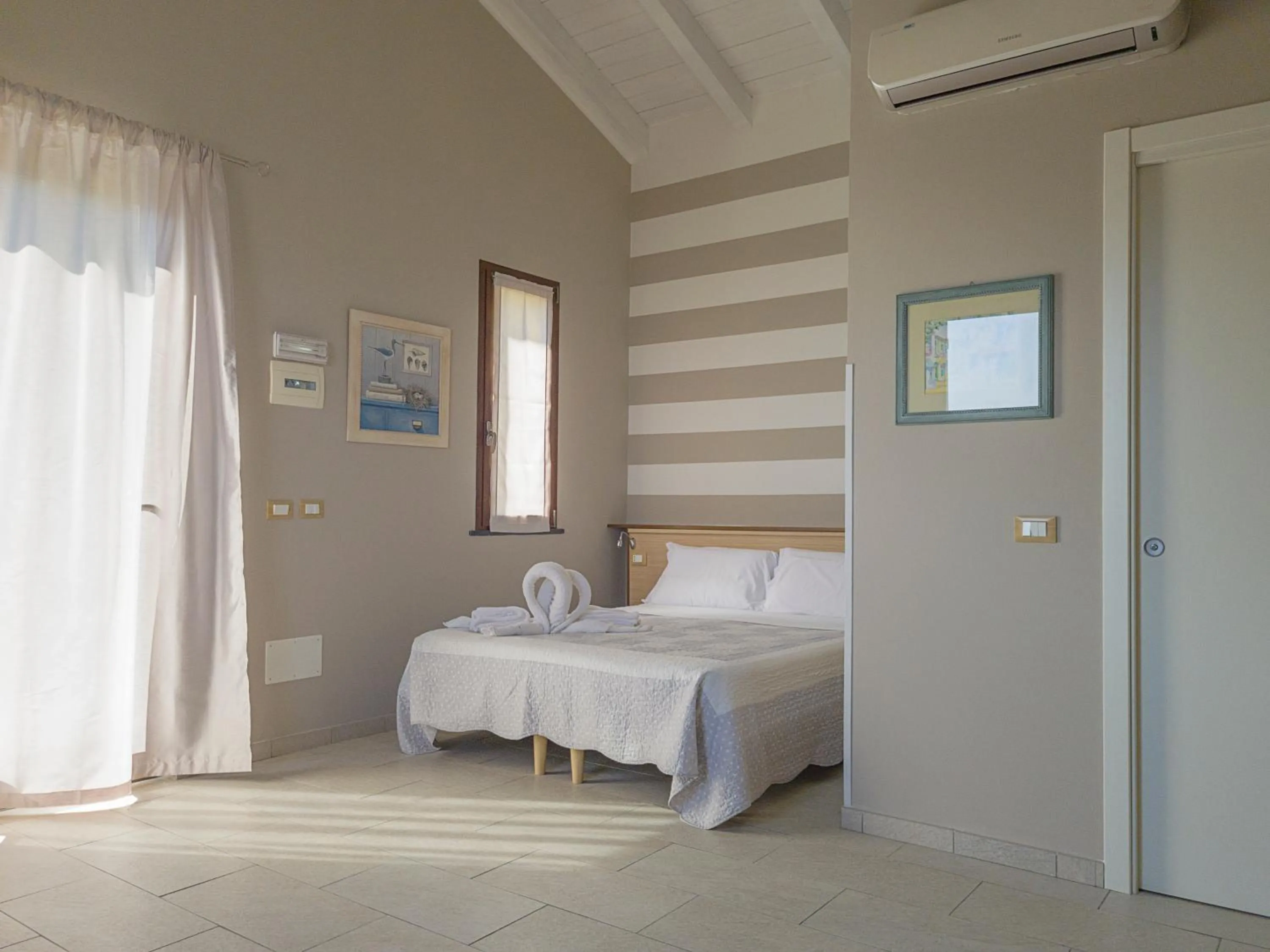Bedroom, Bed in Agriturismo La Pietra 1 e La Pietra 2