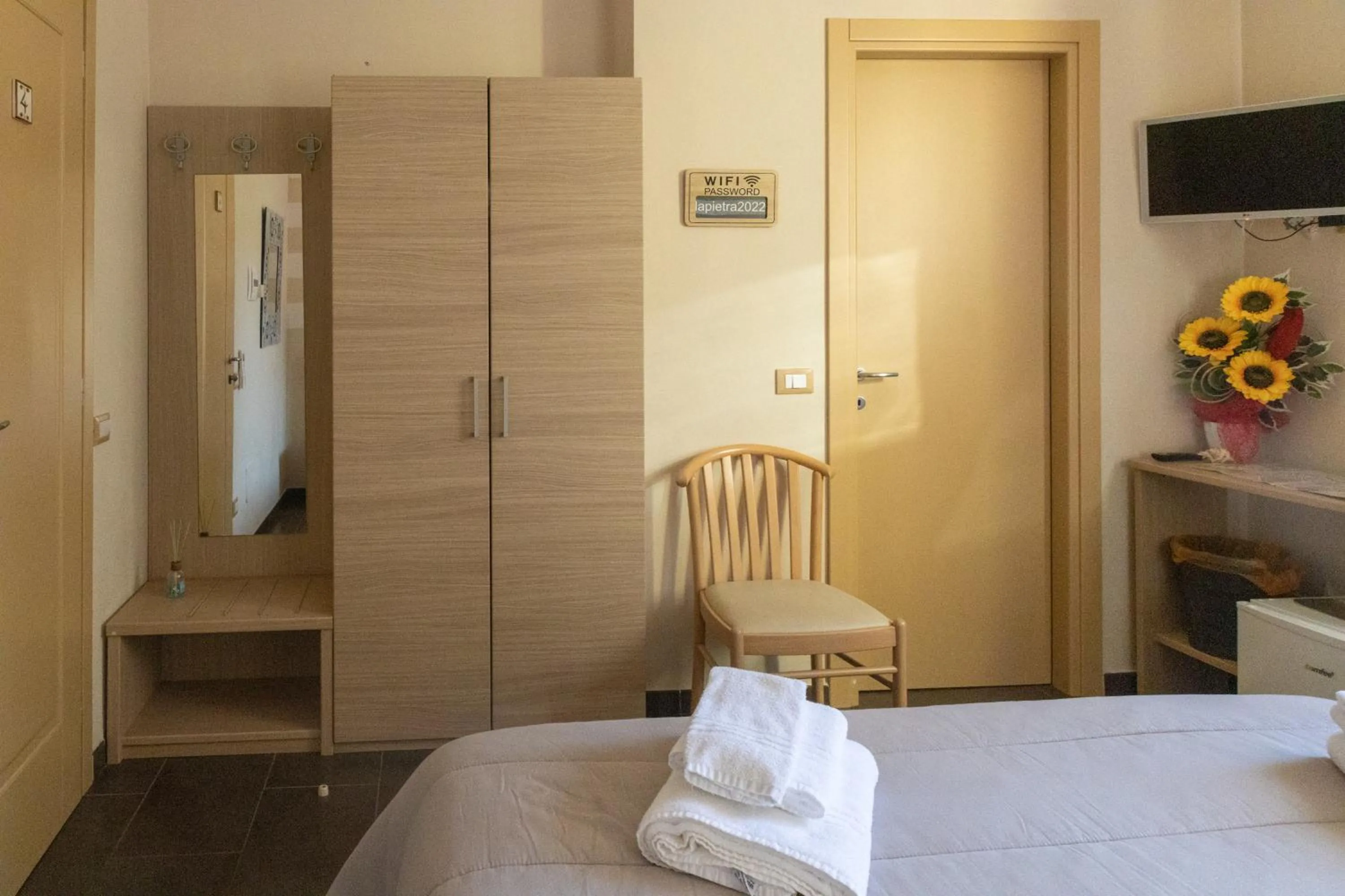 Bed in Agriturismo La Pietra 1 e La Pietra 2