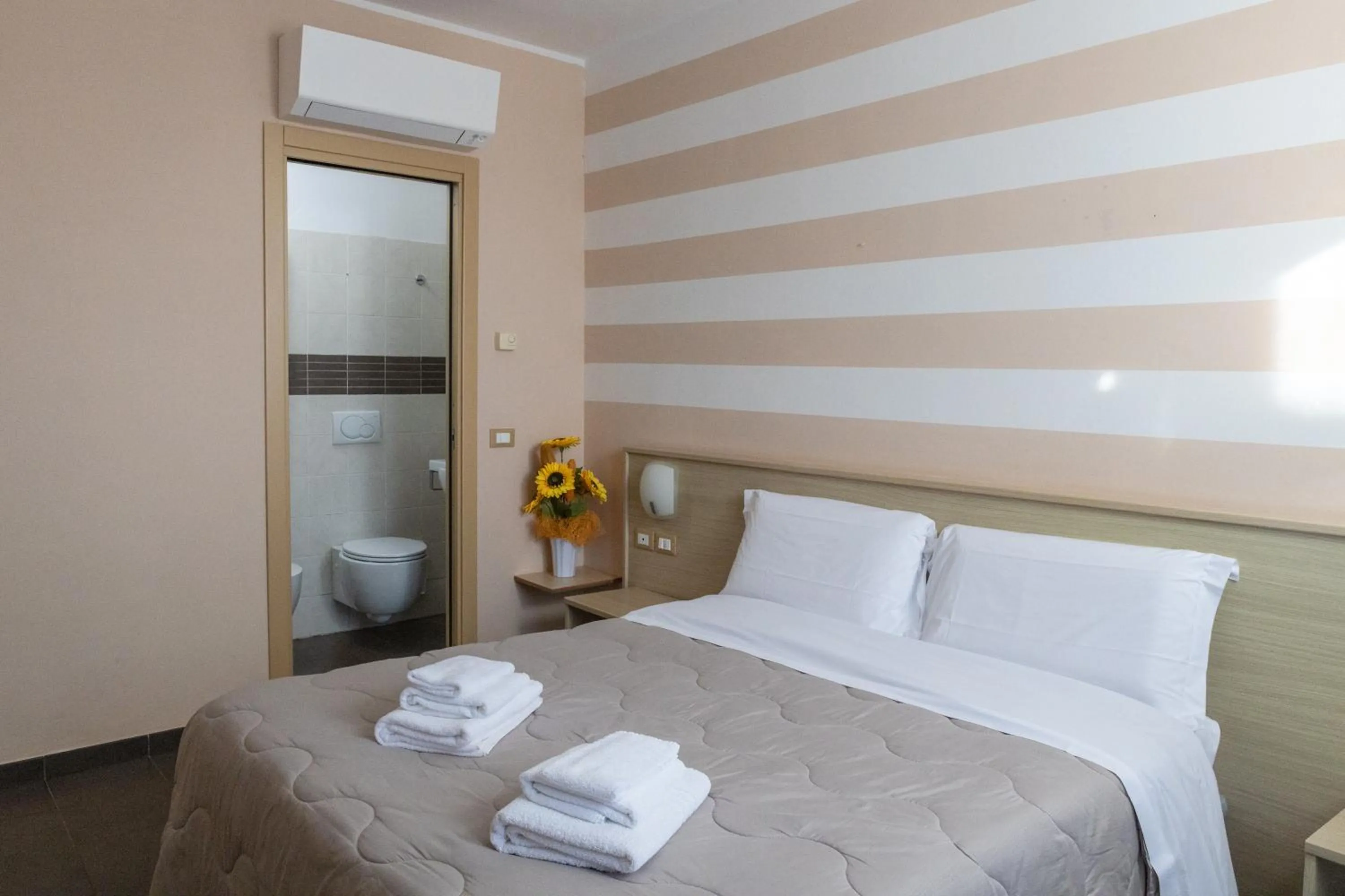 Bed in Agriturismo La Pietra 1 e La Pietra 2