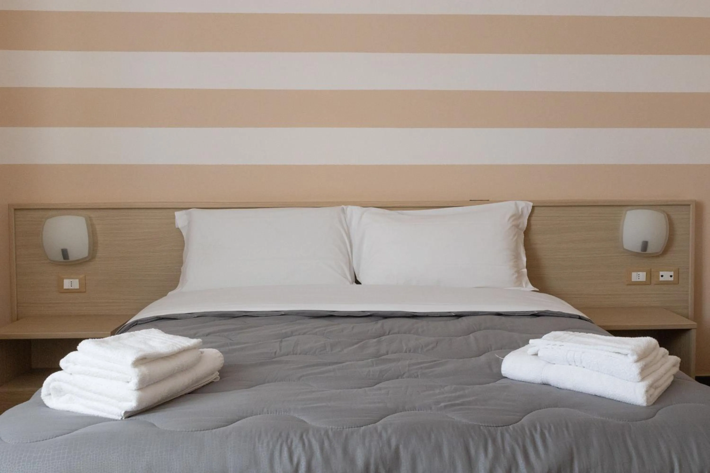 Bed in Agriturismo La Pietra 1 e La Pietra 2