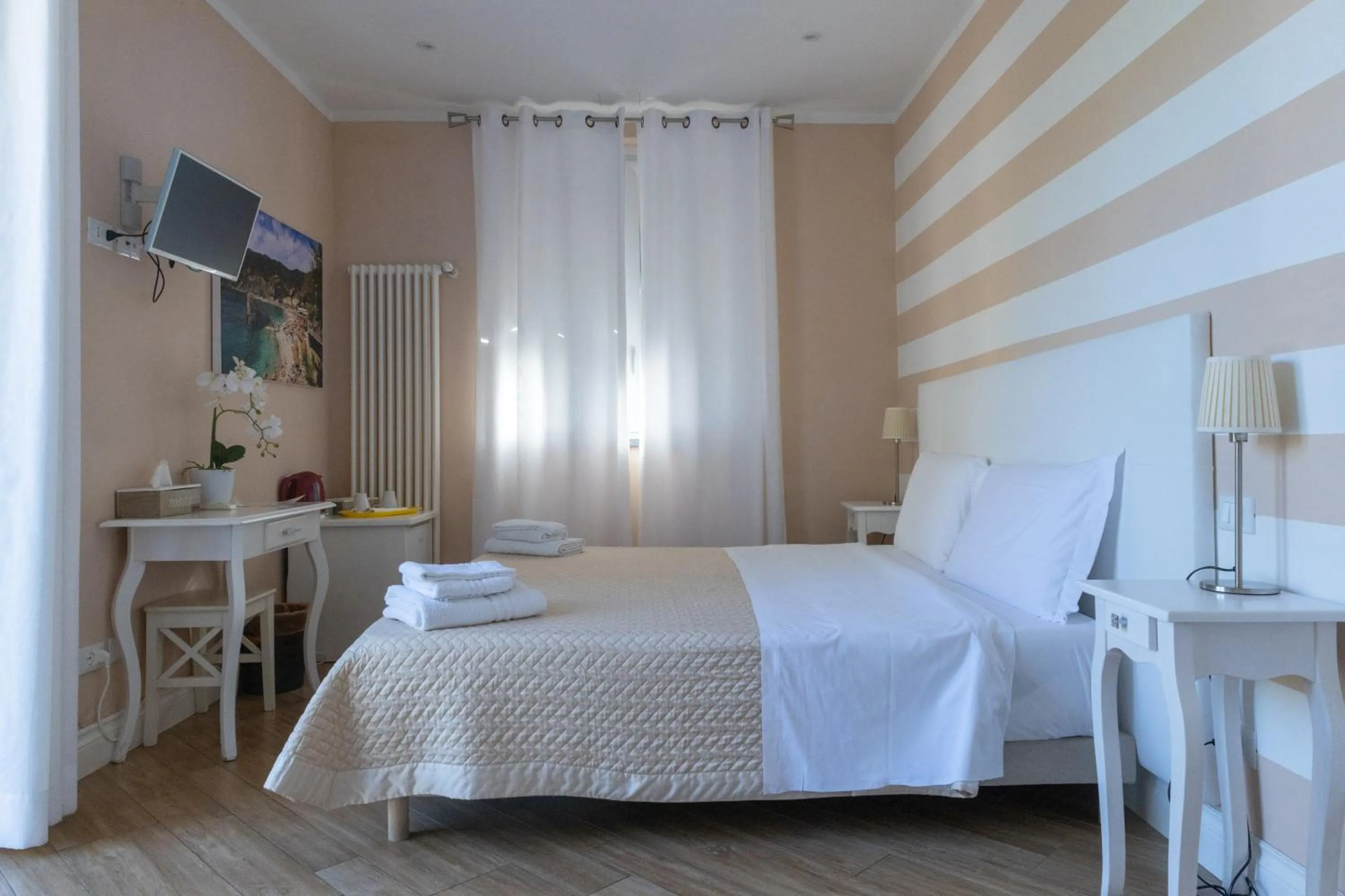 Bed in Agriturismo La Pietra 1 e La Pietra 2