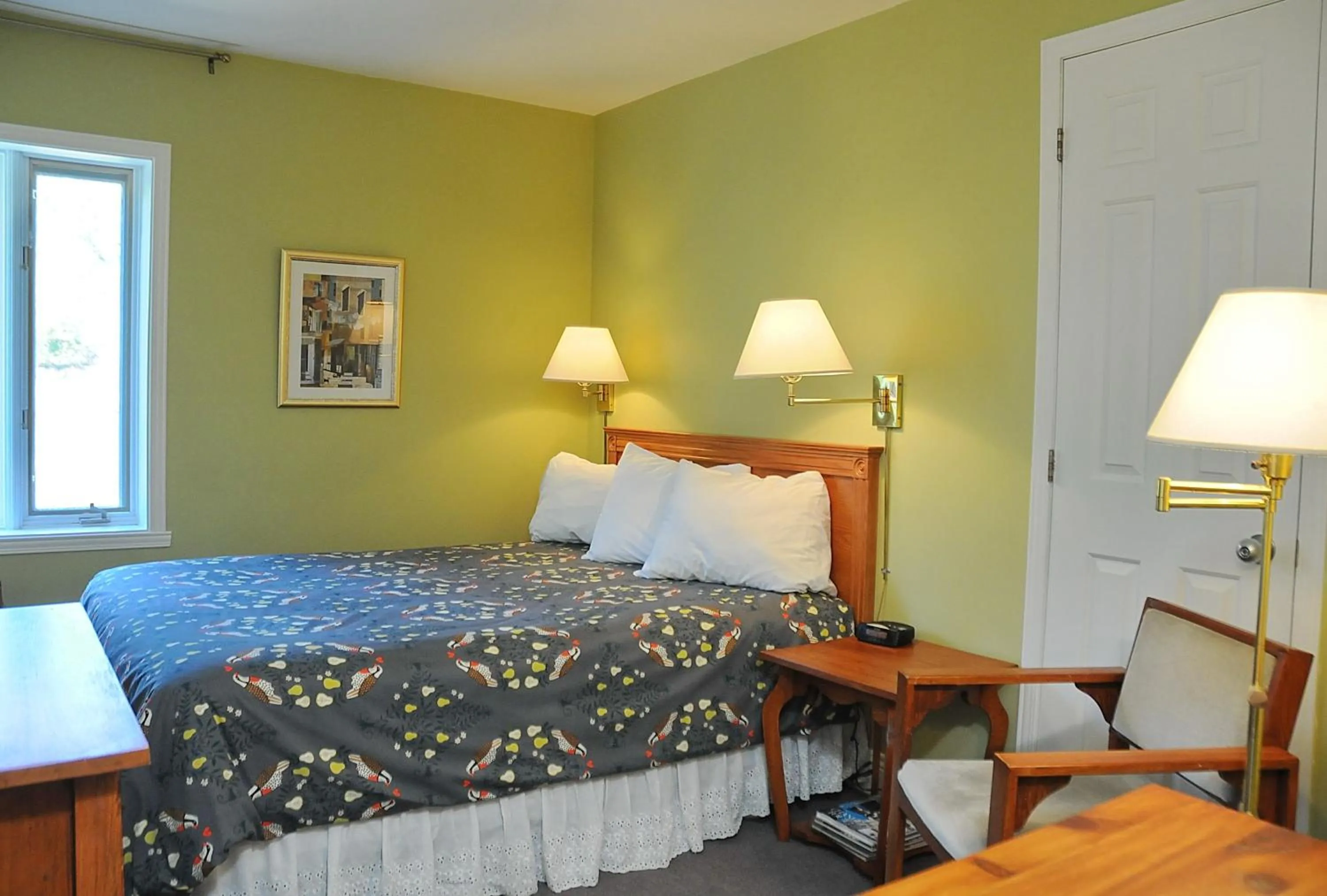 Bed in Auberge Beausejour