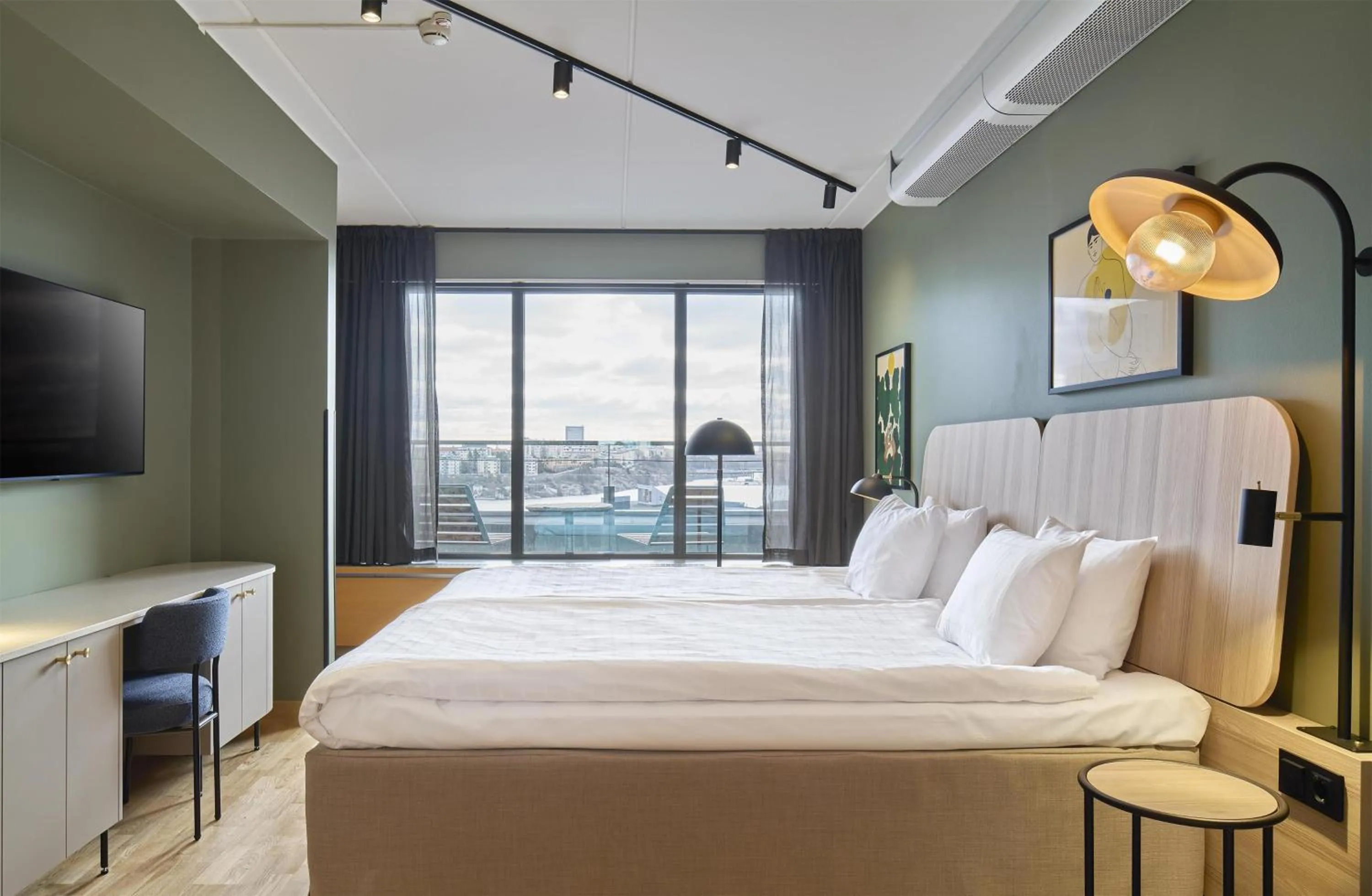 Bedroom, Bed in Scandic Alvik