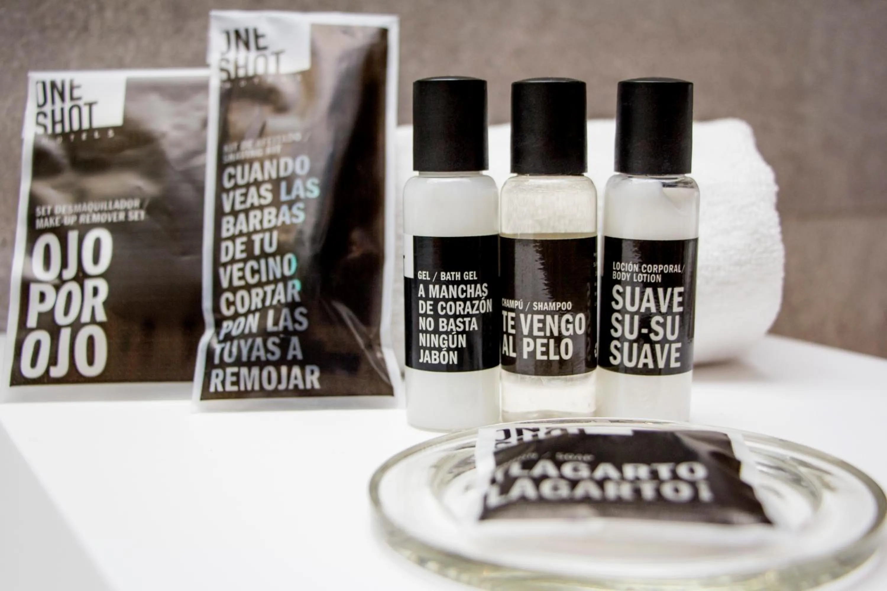 Bathroom in One Shot Mercat