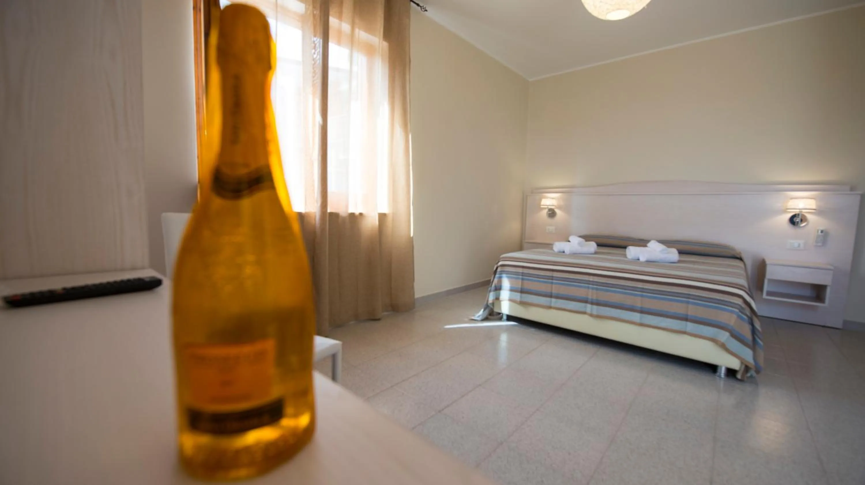 Decorative detail, Bed in Donna Rosa Accommodation