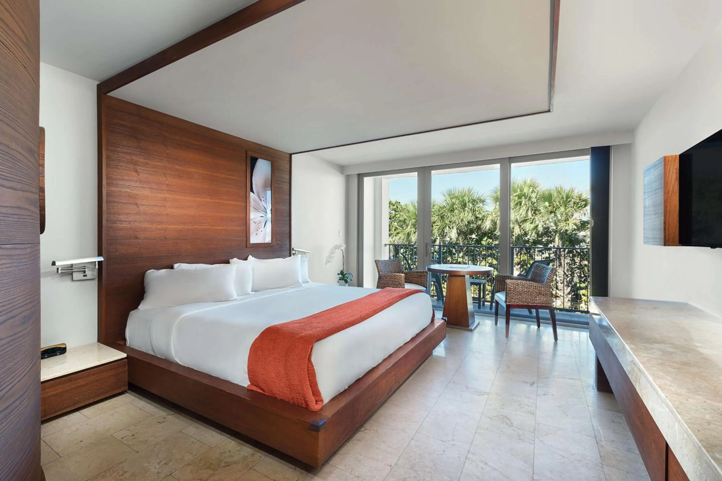 Bedroom, Bed in Costa d'Este Beach Resort & Spa