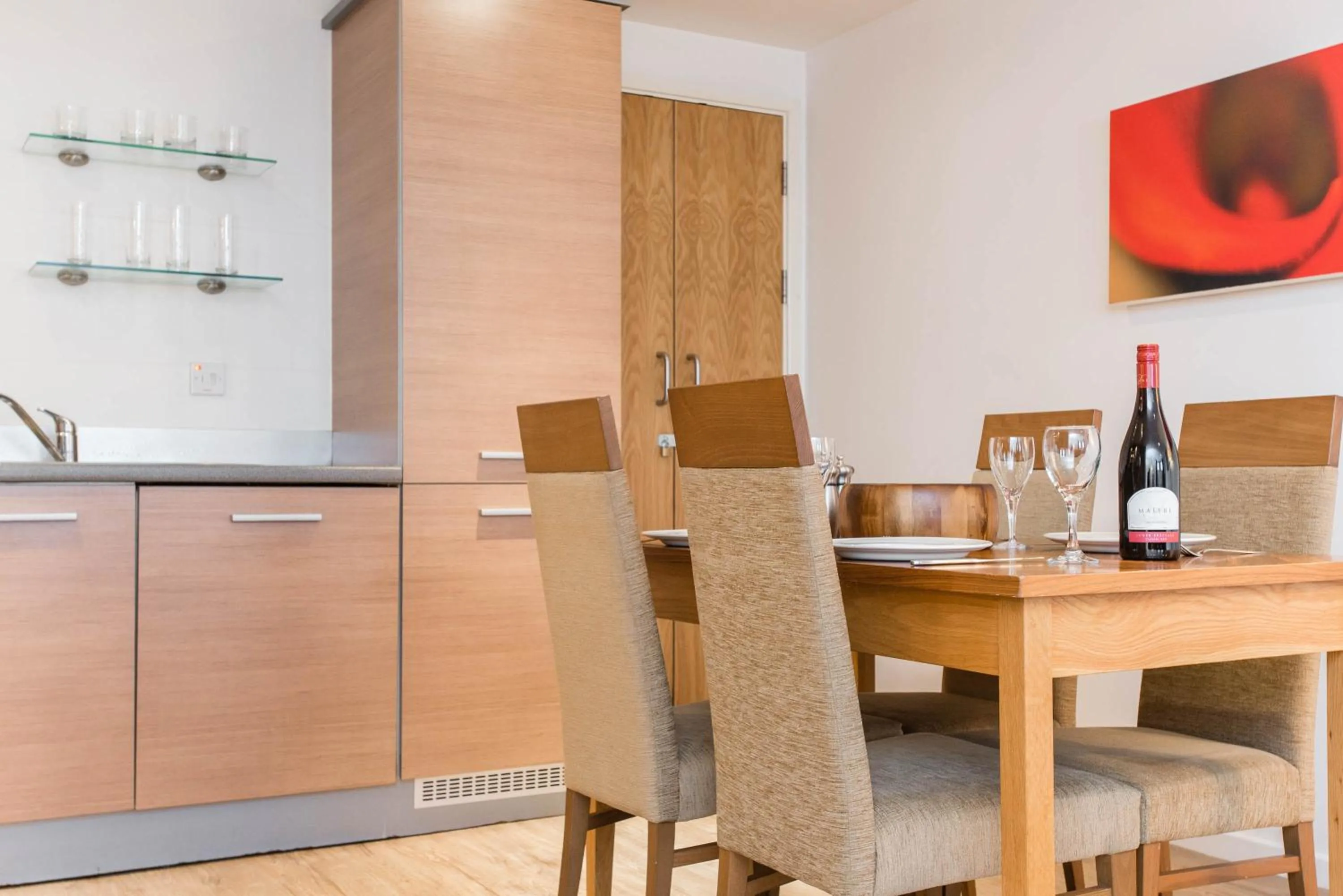 Dining area in PREMIER SUITES Newcastle