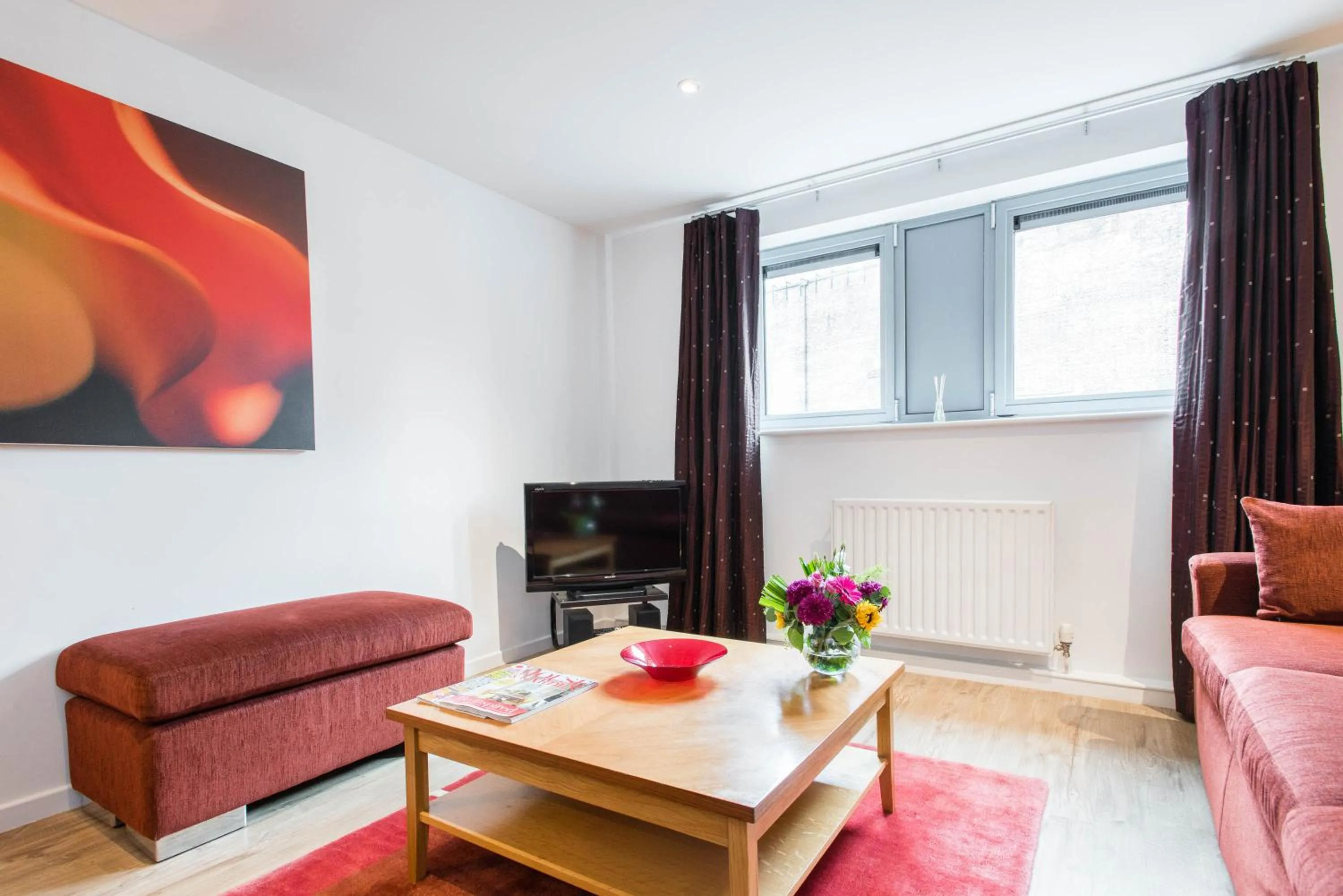 Day in PREMIER SUITES Newcastle