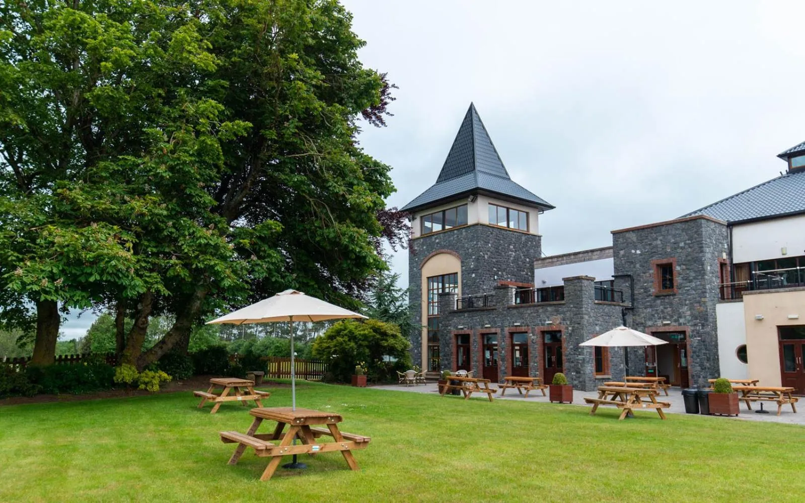 Property building in Great National Ballykisteen Golf Hotel