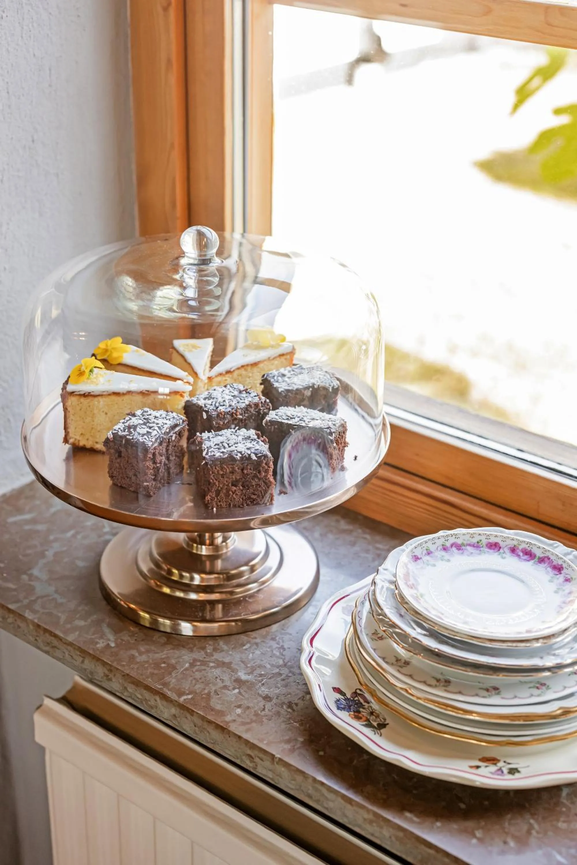 Breakfast in Mellby Atelier på Österlen