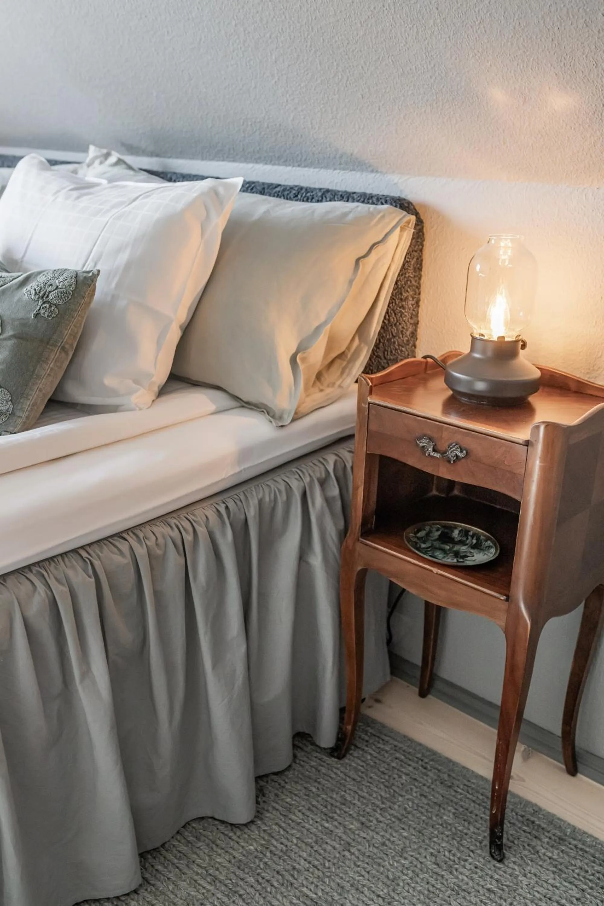 Bedroom, Bed in Mellby Atelier på Österlen