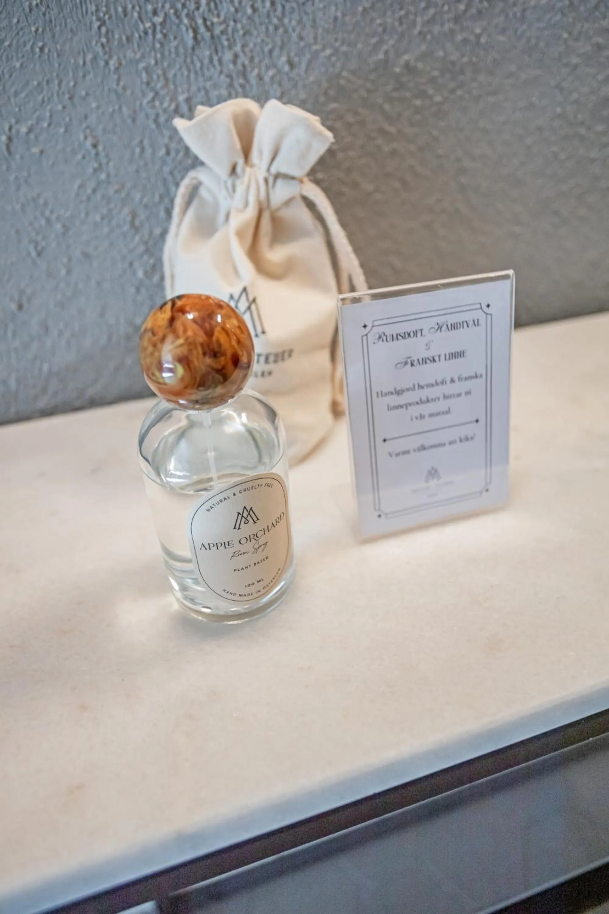 Bathroom in Mellby Atelier på Österlen