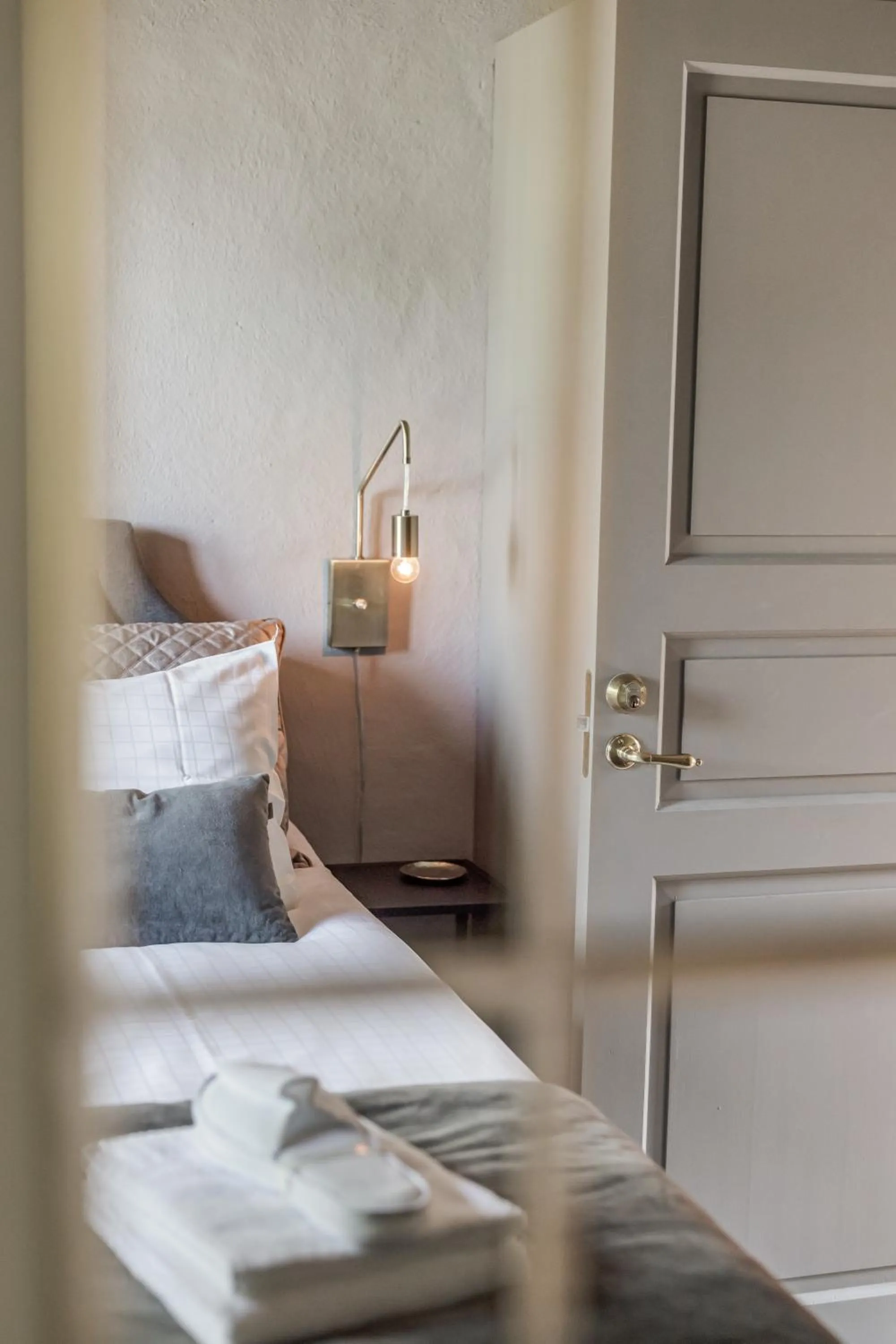 Bedroom, Bed in Mellby Atelier på Österlen